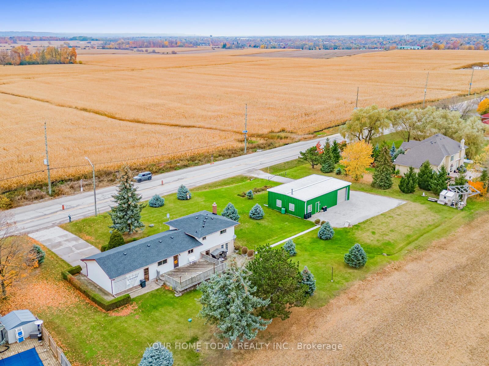 13220 10 Side Road