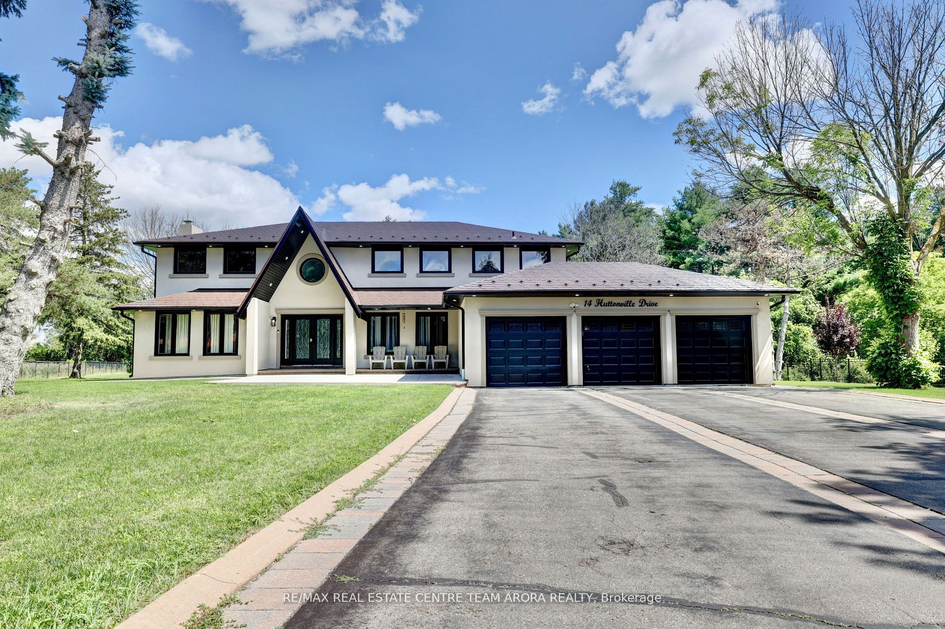 14 Huttonville Drive