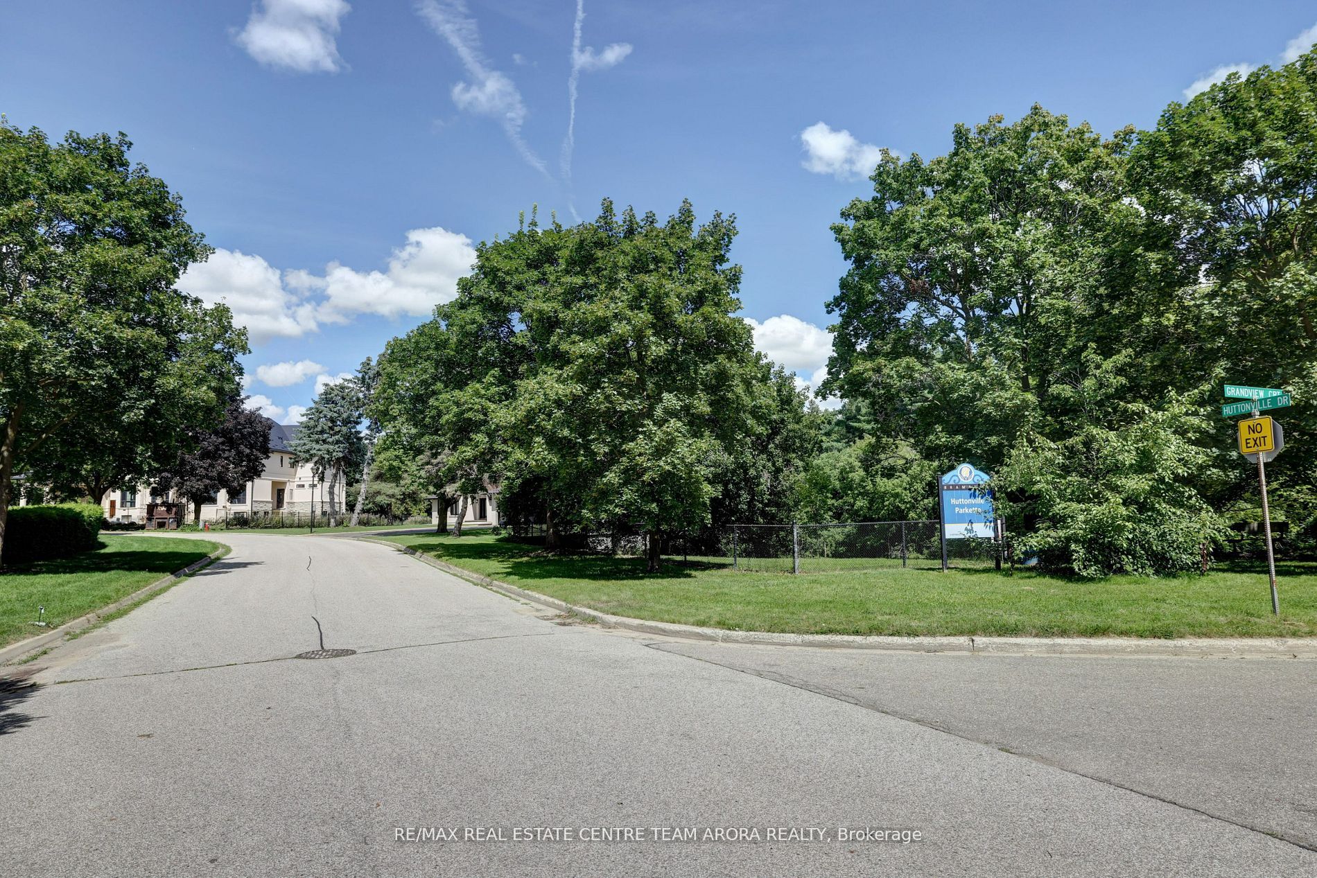 14 Huttonville Drive
