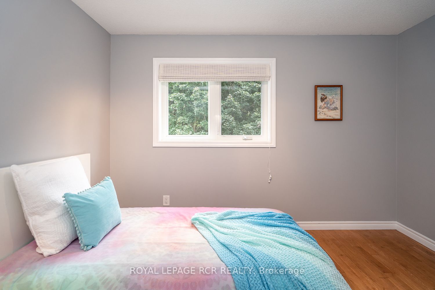 203 Walsh Cres