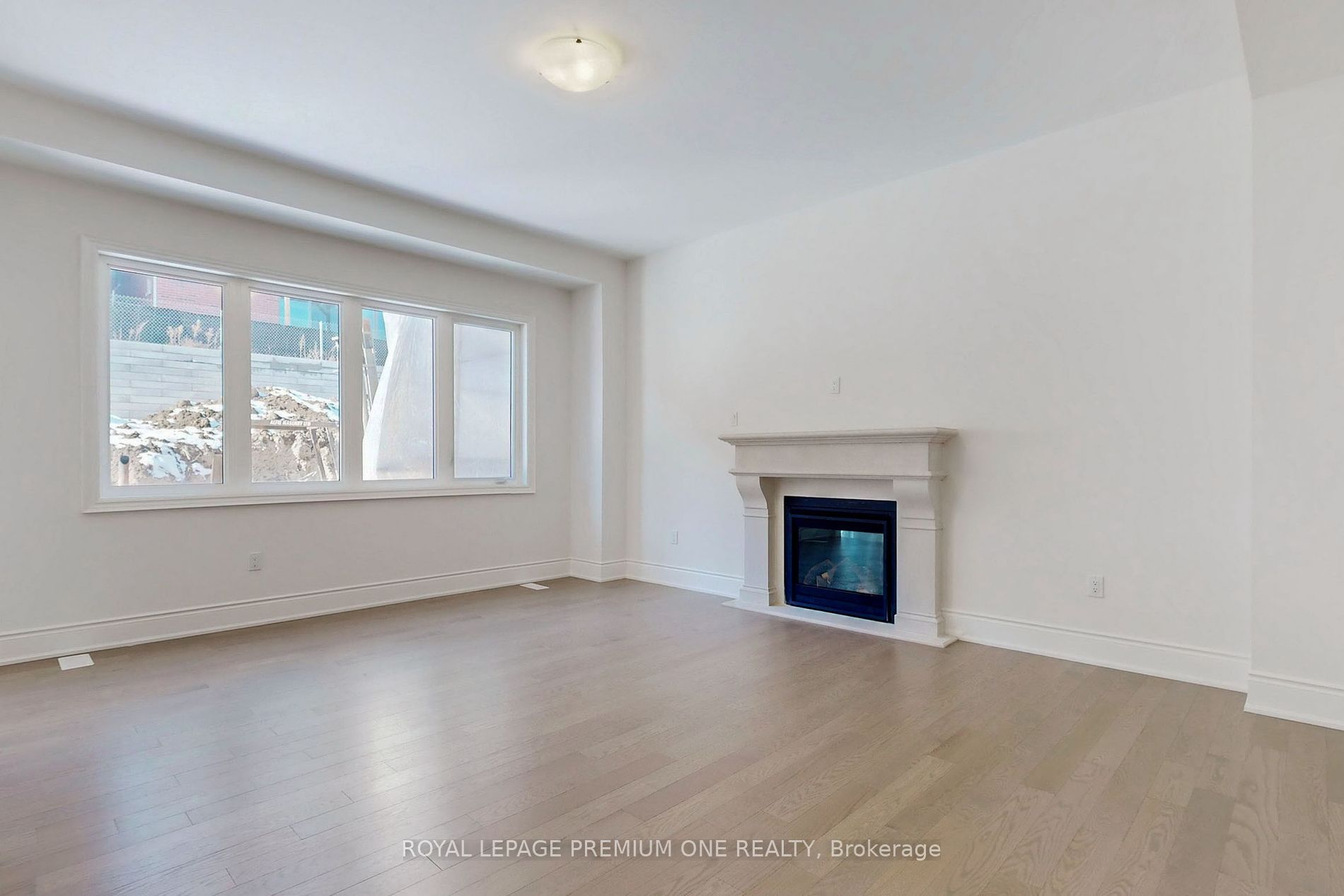 44 James Walker Ave