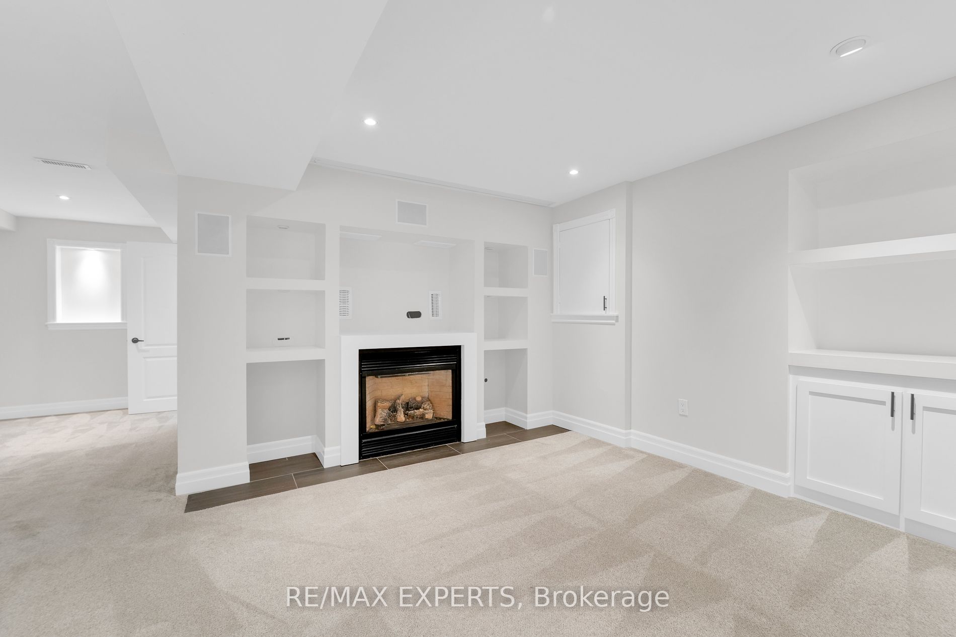 15338 Argyll Road