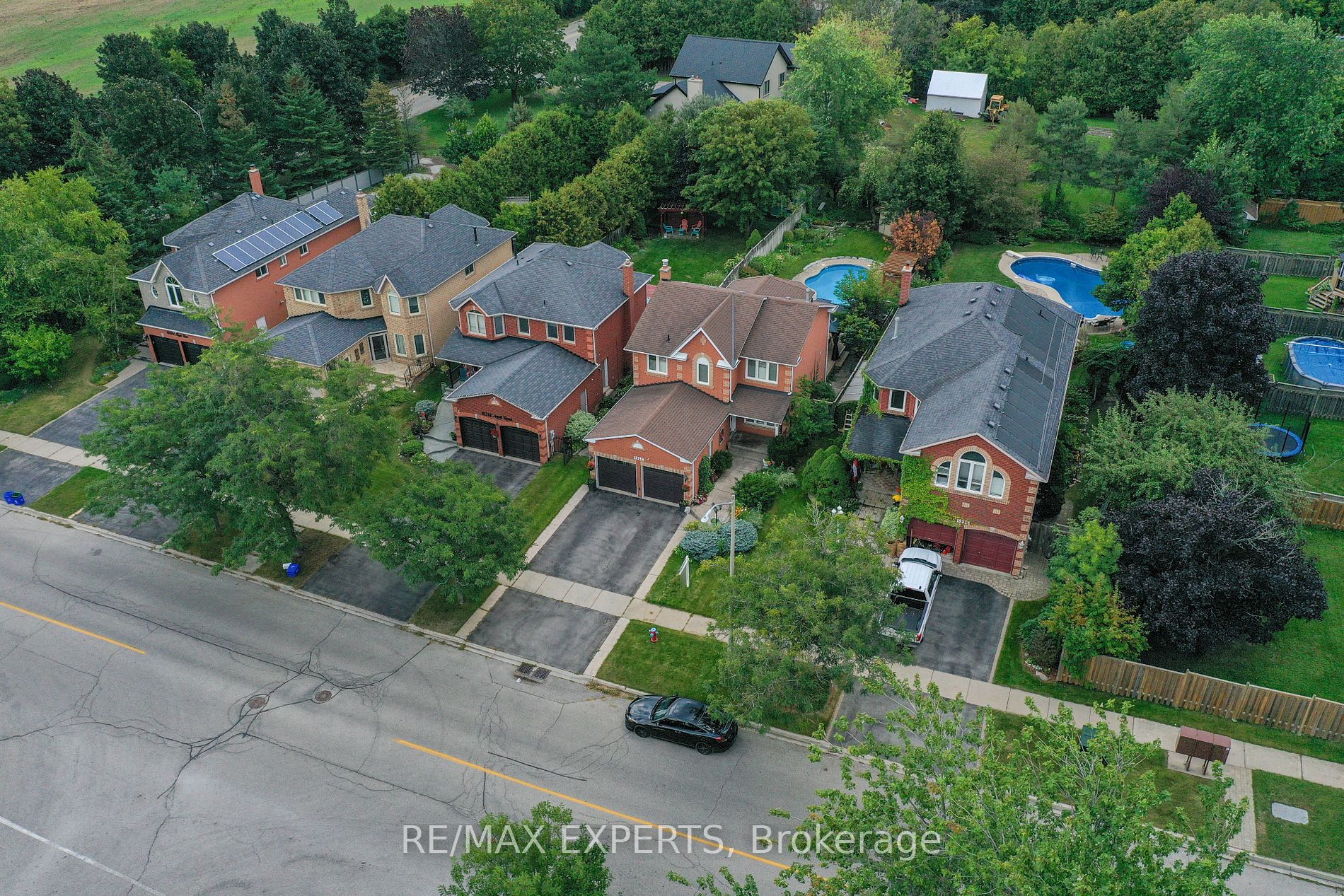 15338 Argyll Road