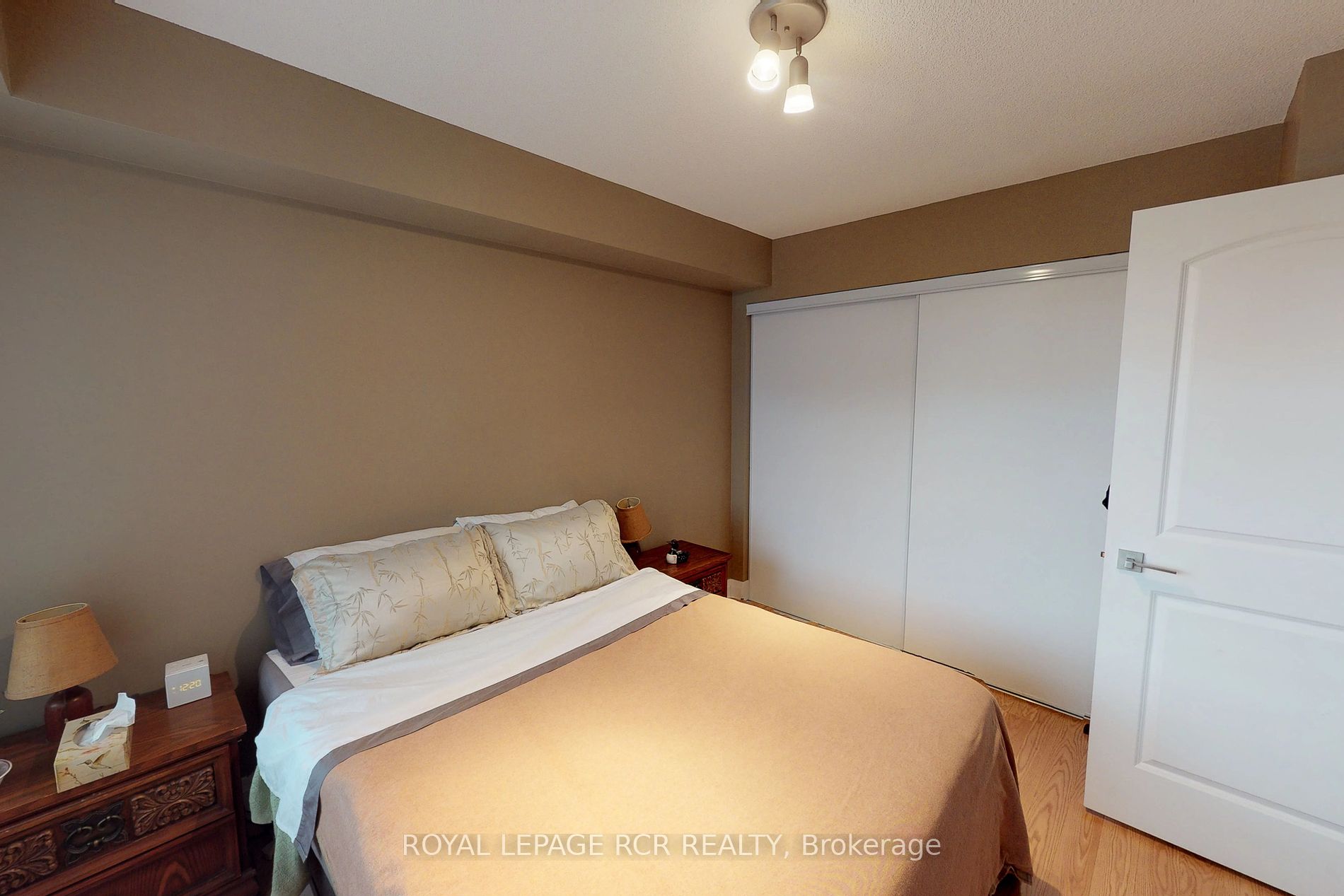 1060 Sheppard Ave W, #1401