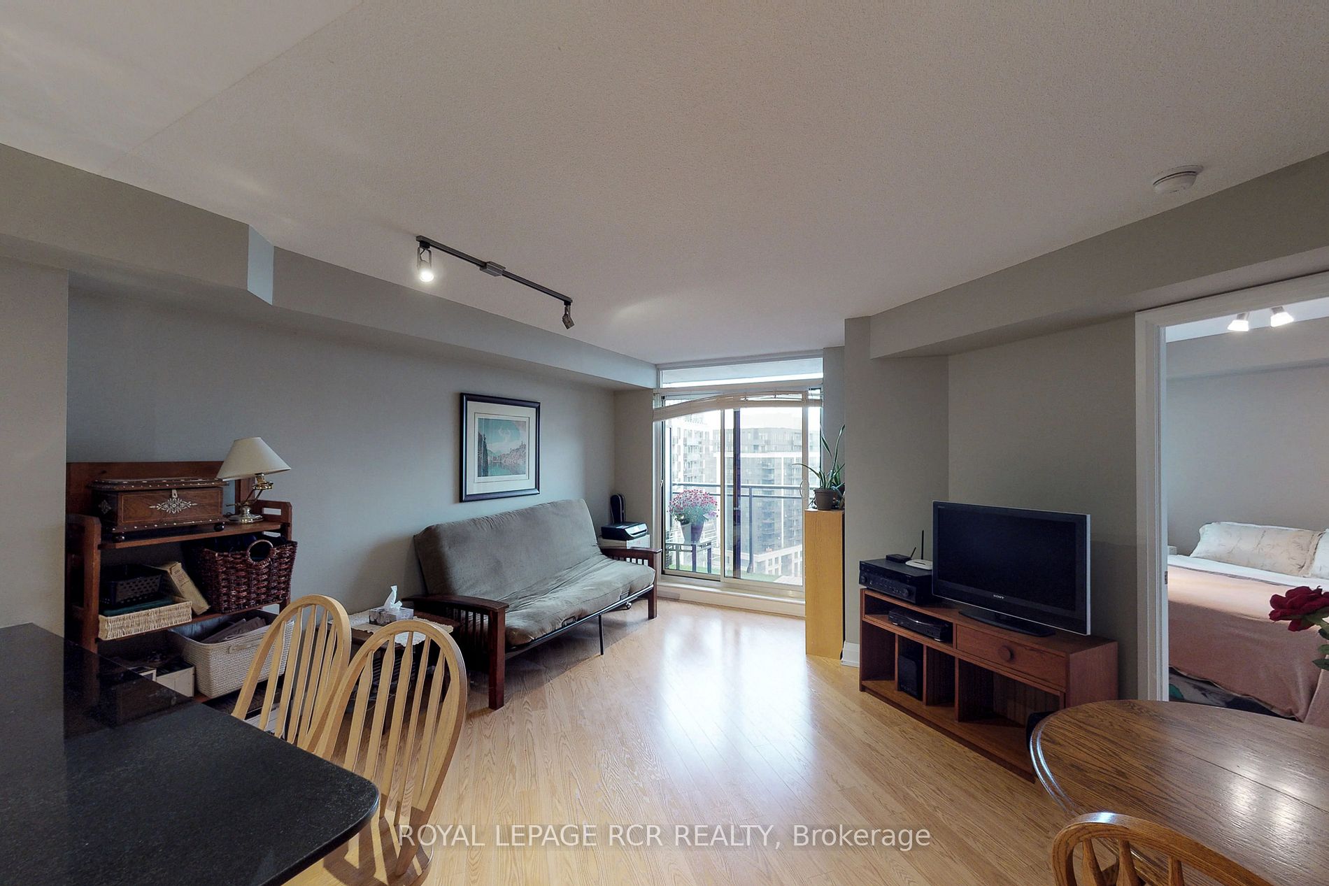 1060 Sheppard Ave W, #1401