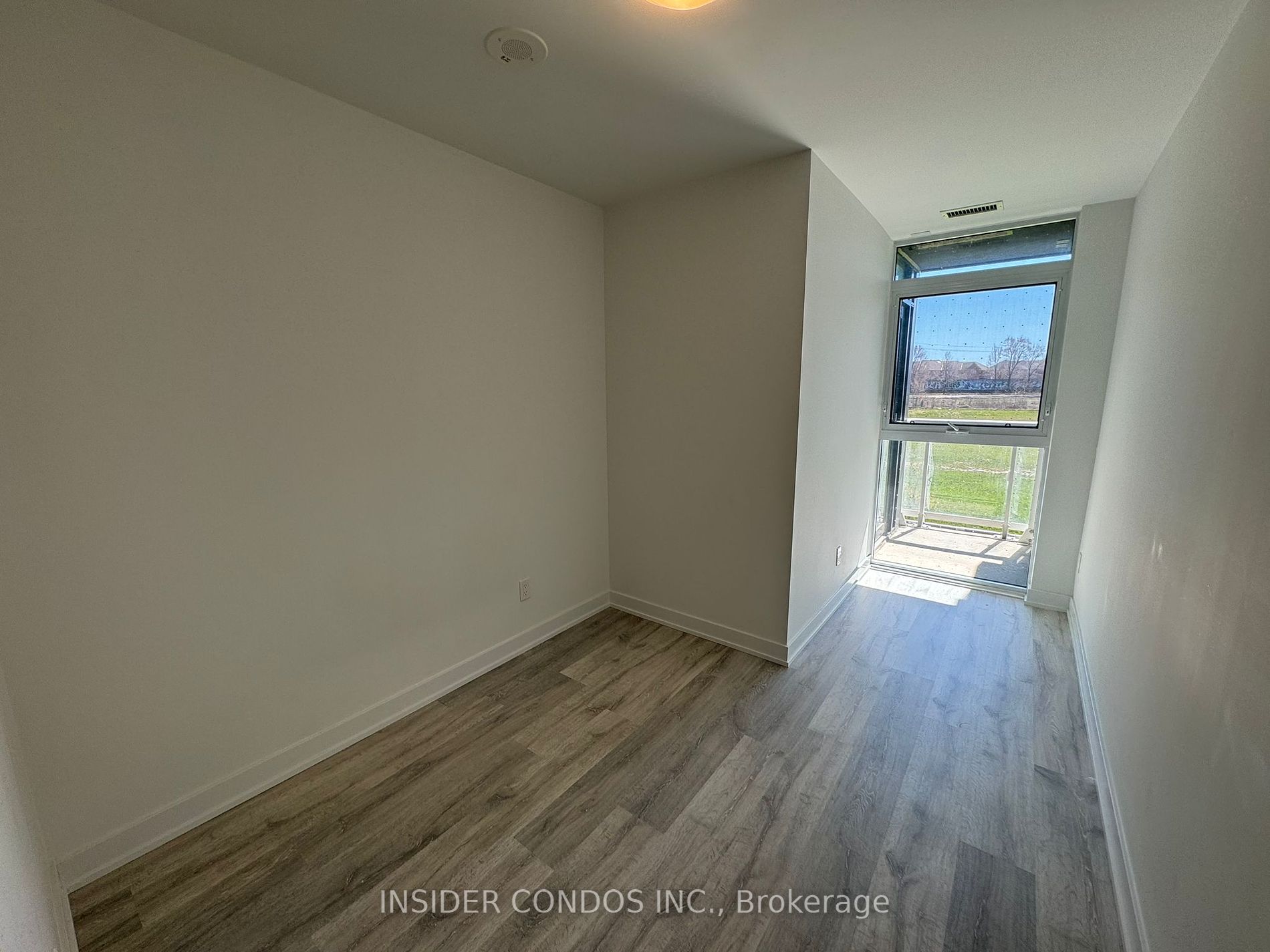 251 Manitoba Street #124