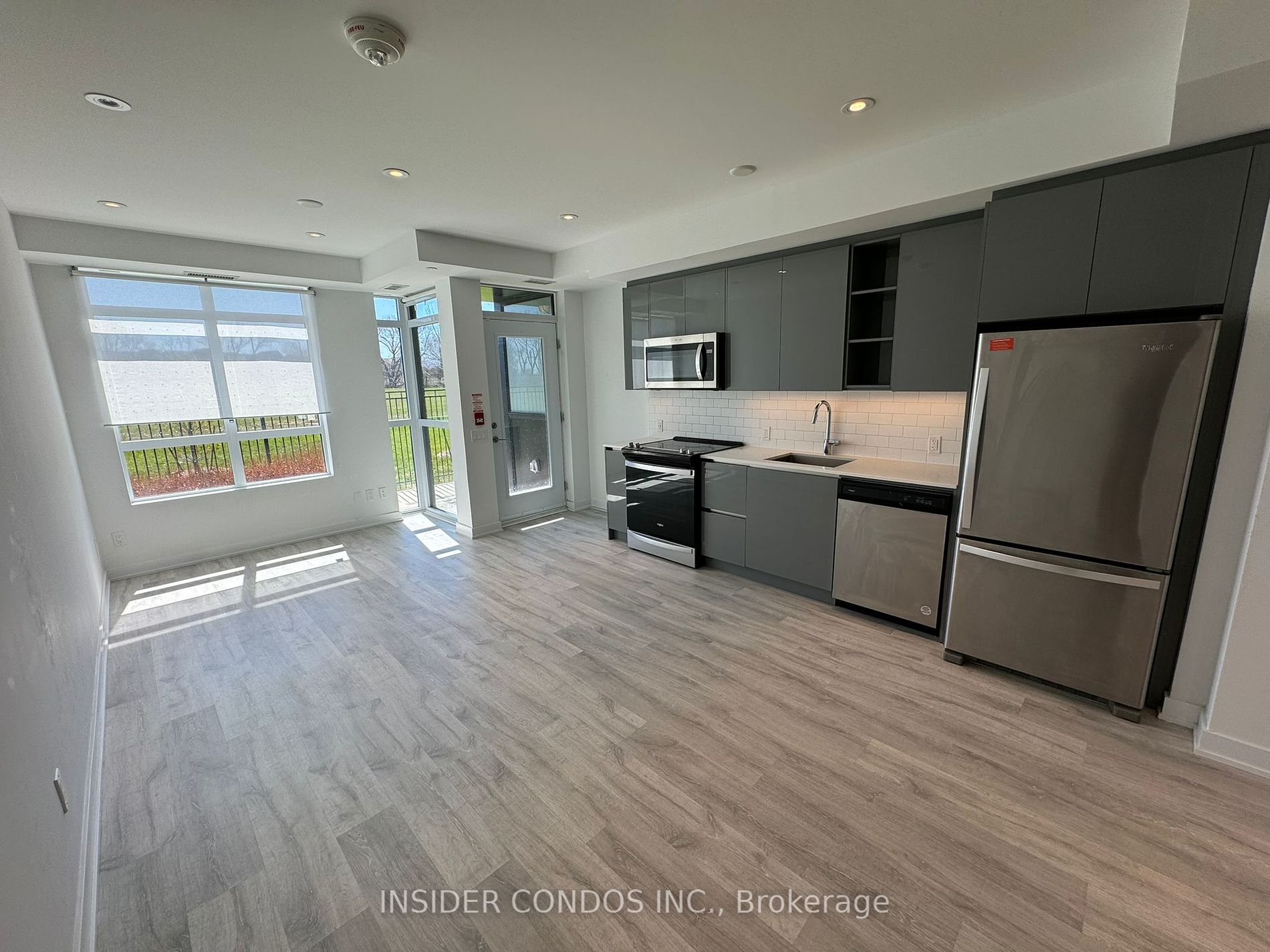 251 Manitoba Street #124