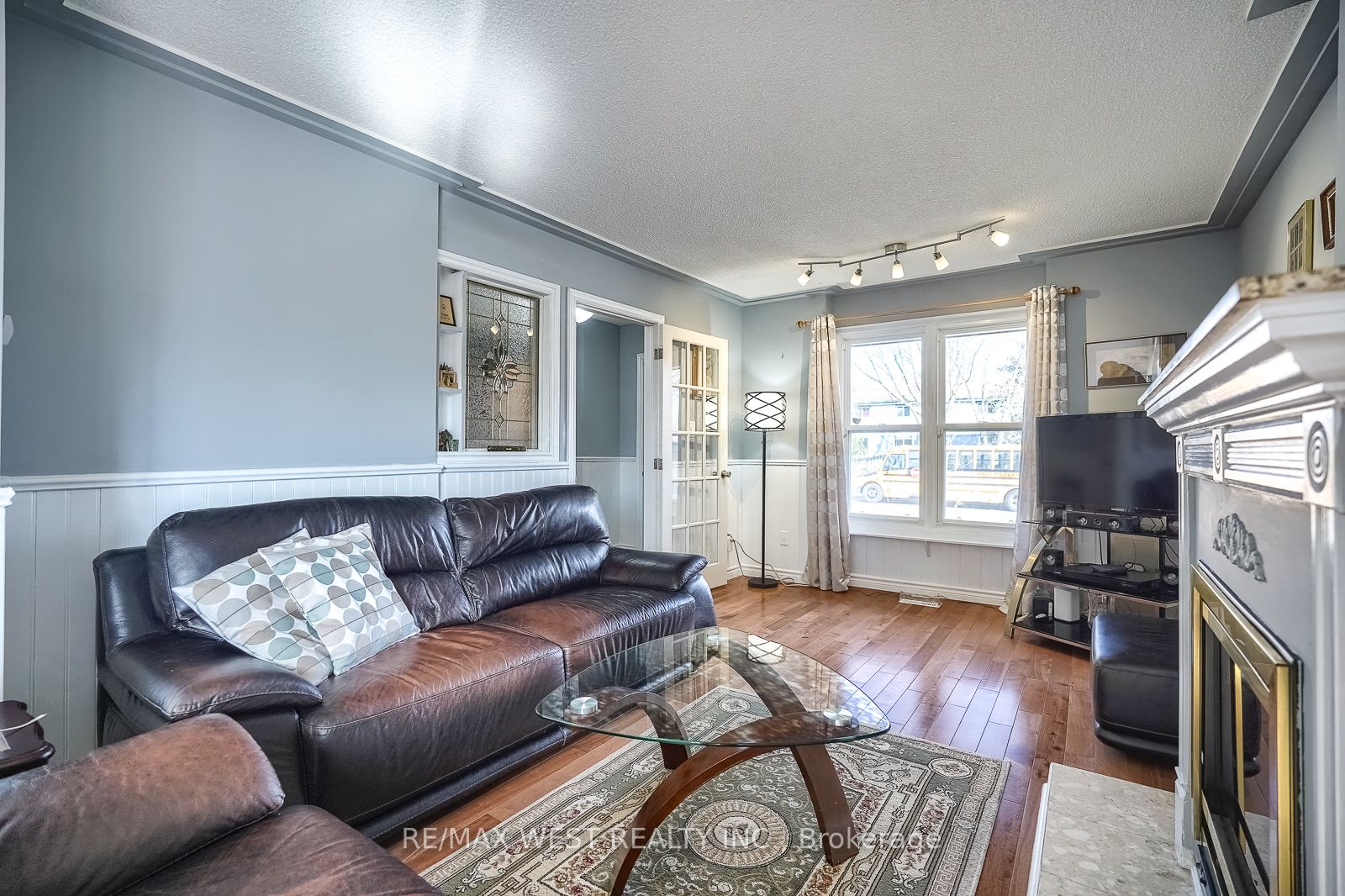 120 Falconer Dr, #3