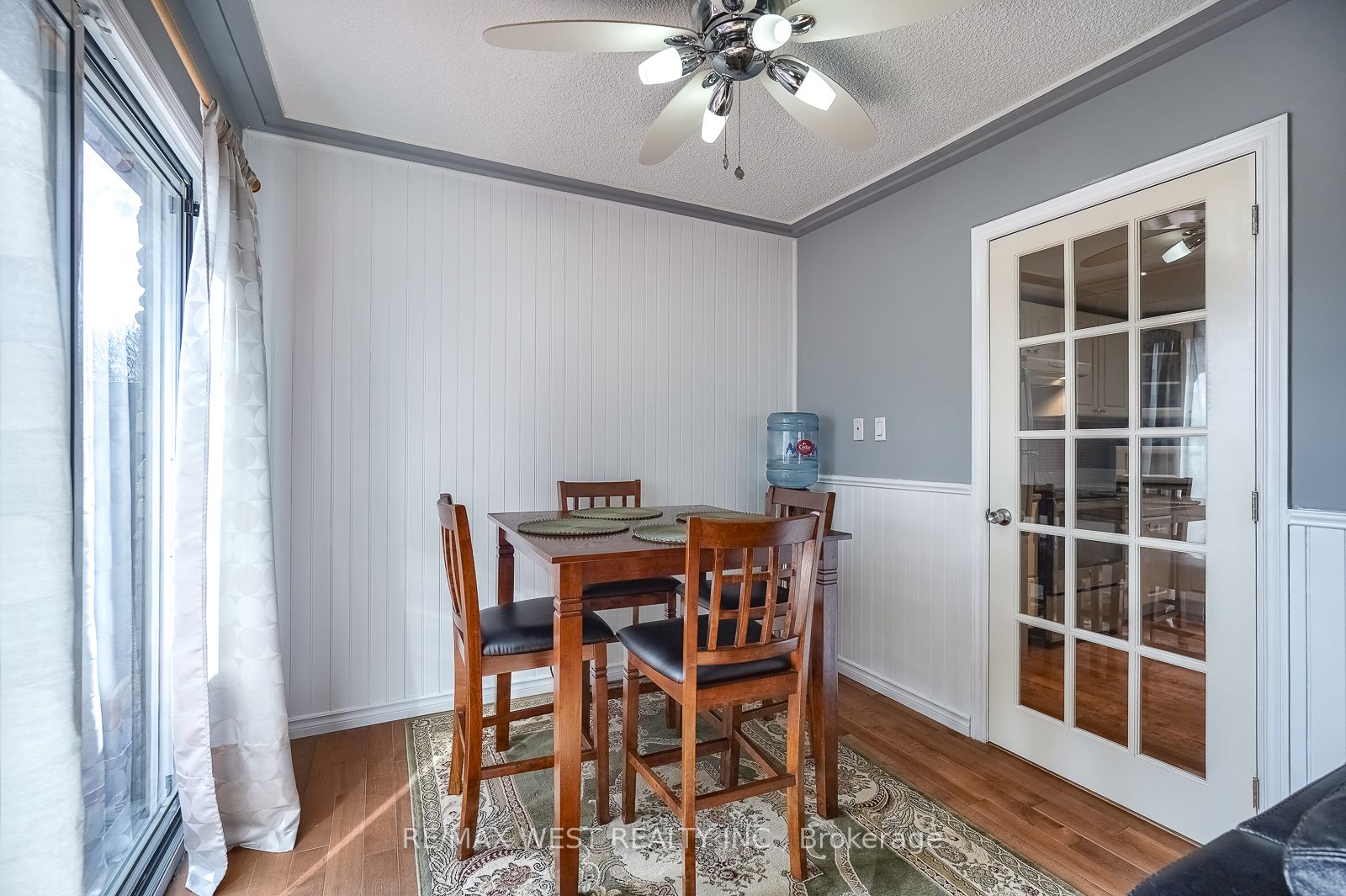 120 Falconer Dr, #3