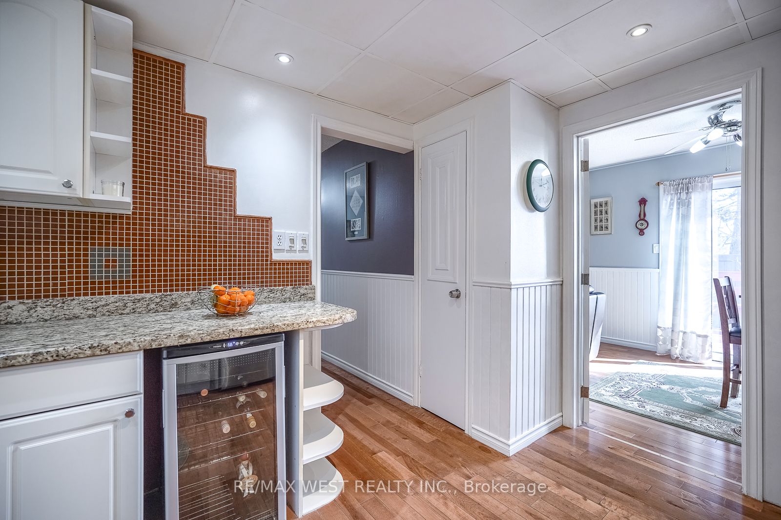120 Falconer Dr, #3