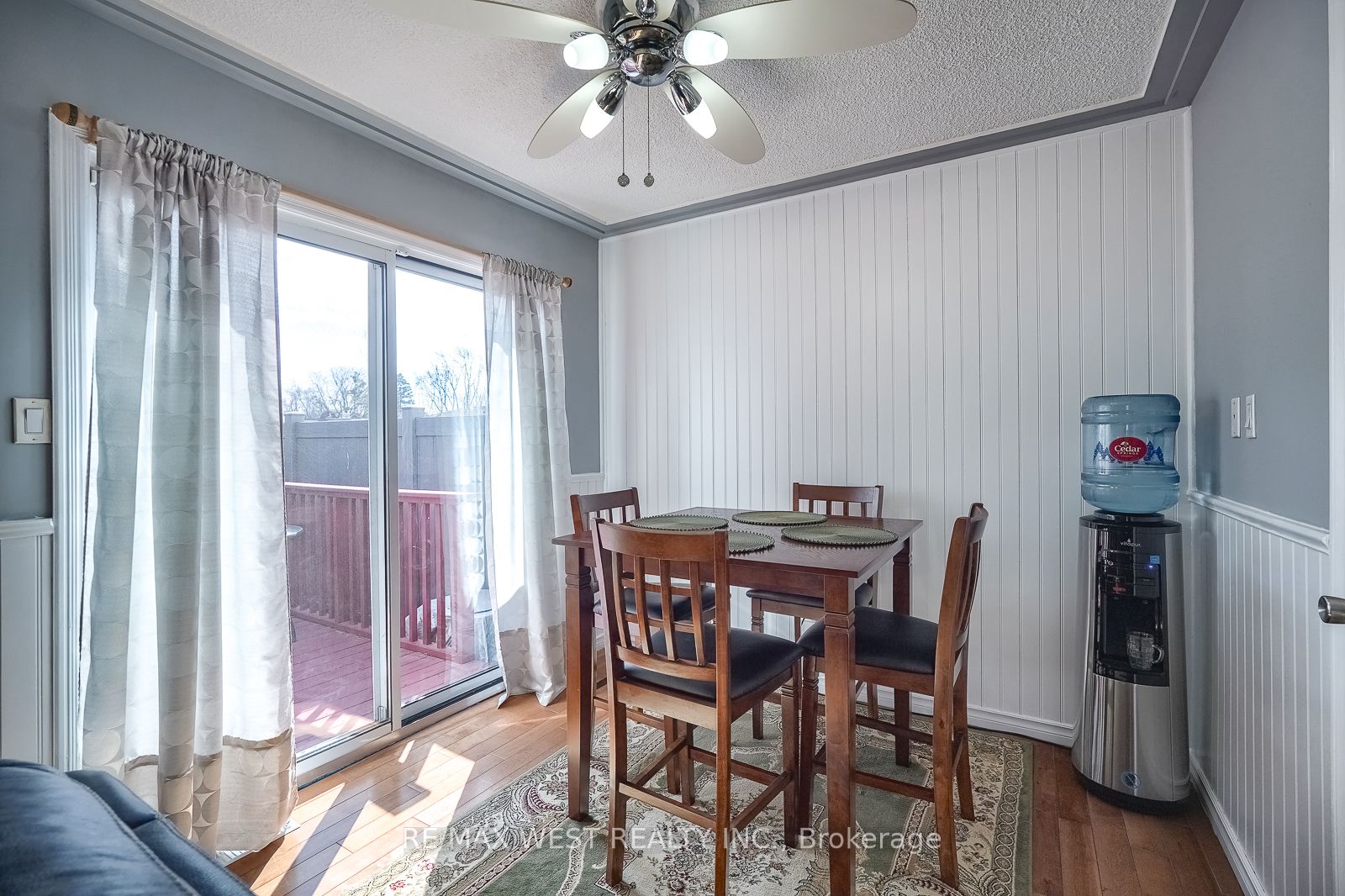 120 Falconer Dr, #3