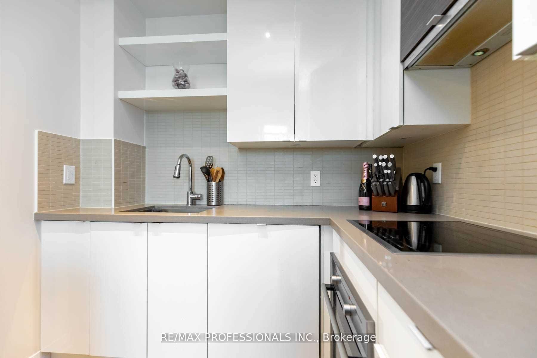 59 Annie Craig Drive, #1308