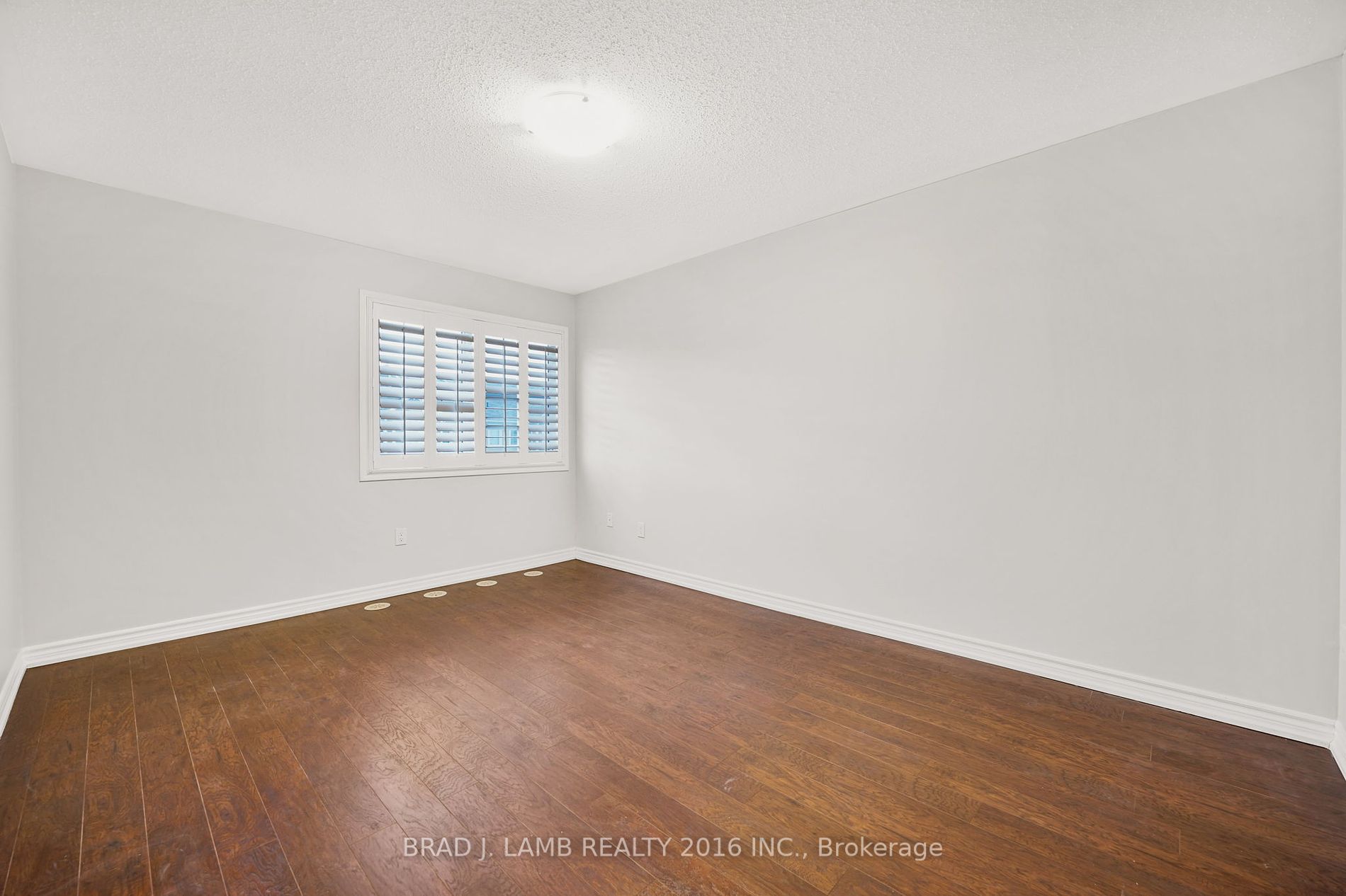 930 Nadalin Heights