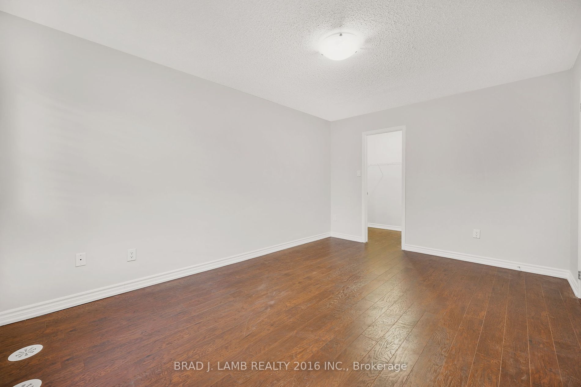 930 Nadalin Heights