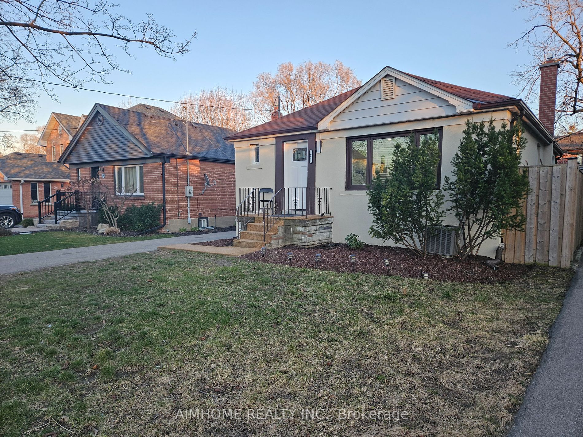 97 Edgecroft Rd, #Main Fl