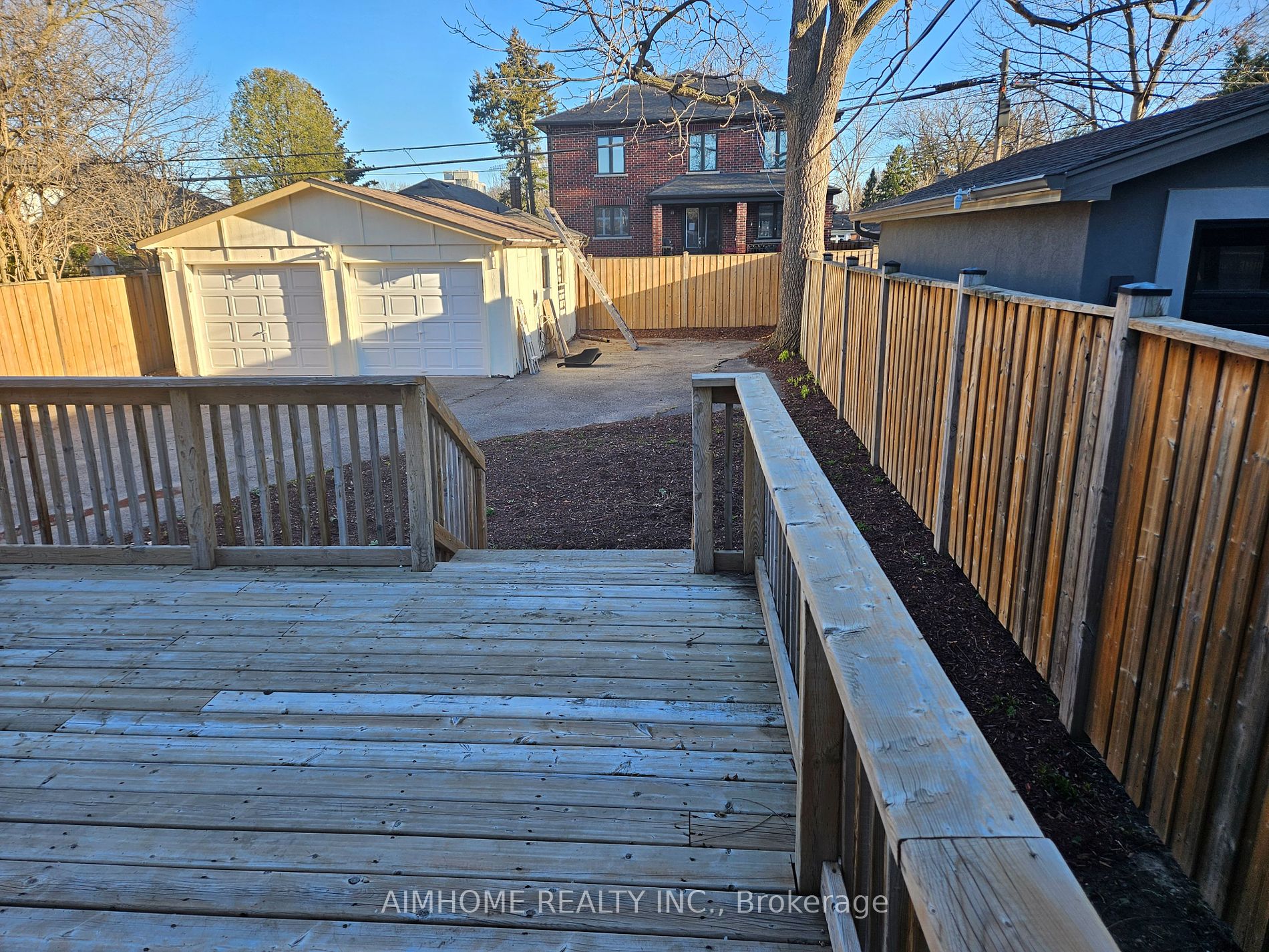 97 Edgecroft Rd, #Main Fl