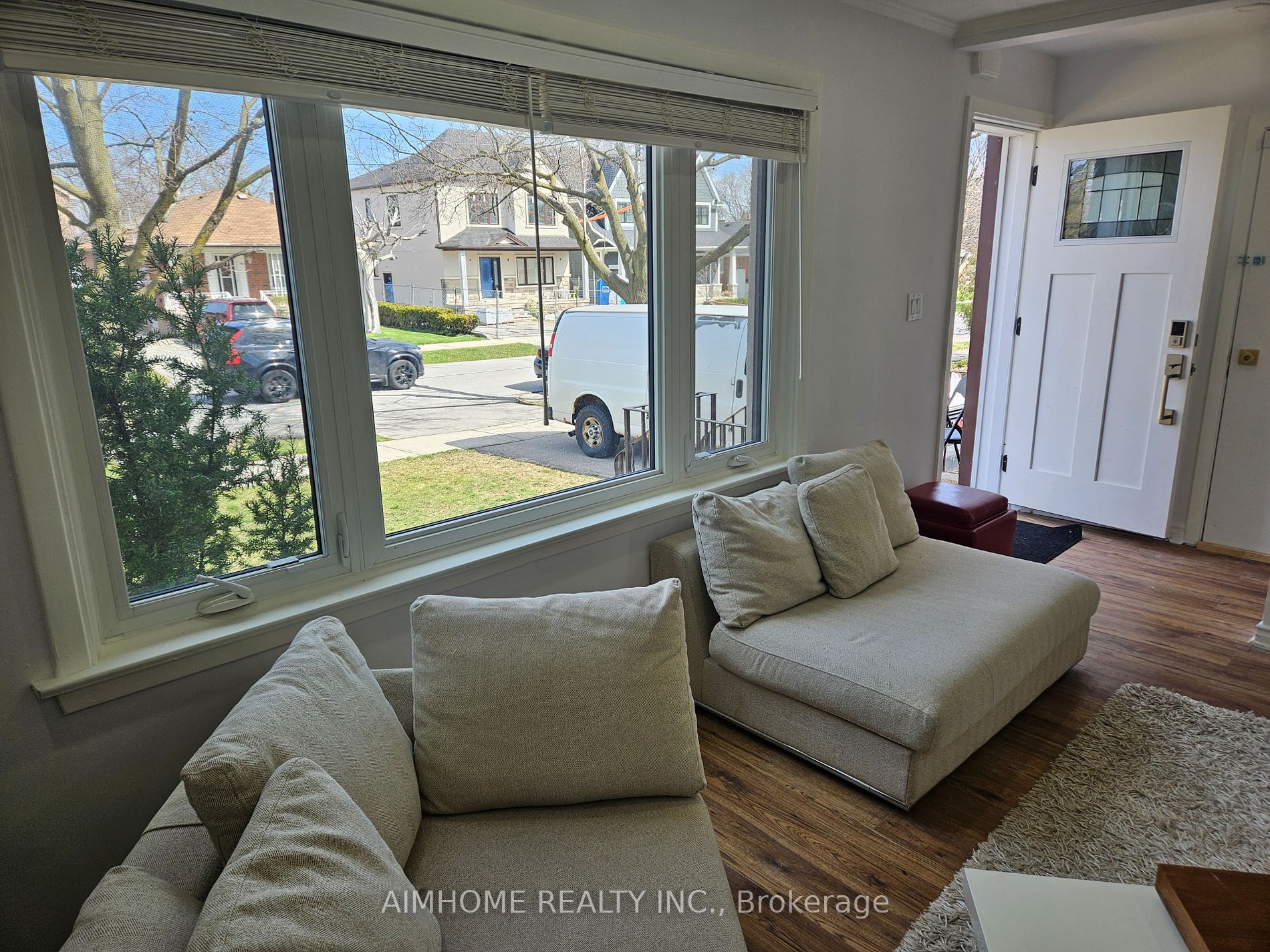 97 Edgecroft Rd, #Main Fl