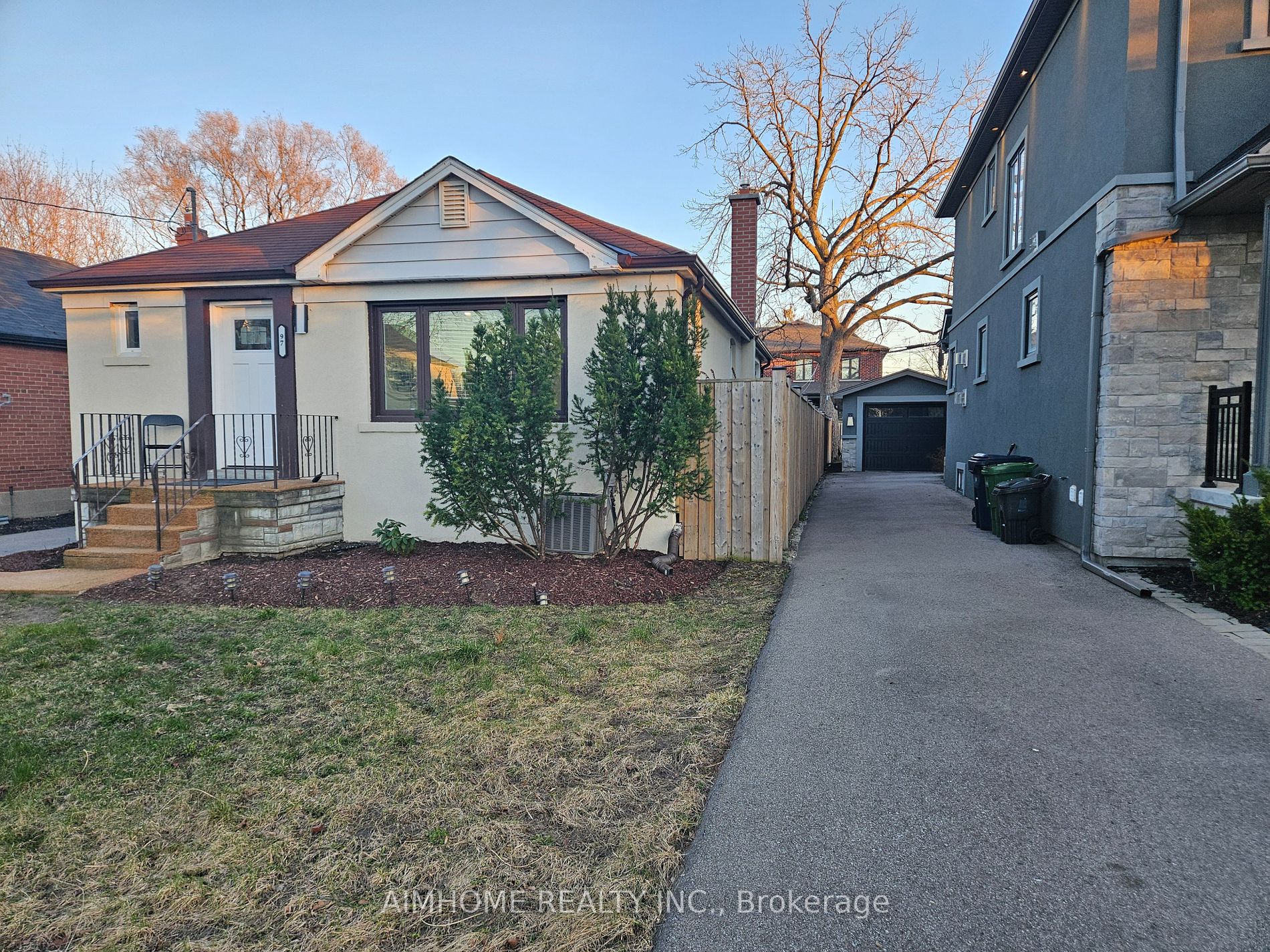 97 Edgecroft Rd, #Main Fl