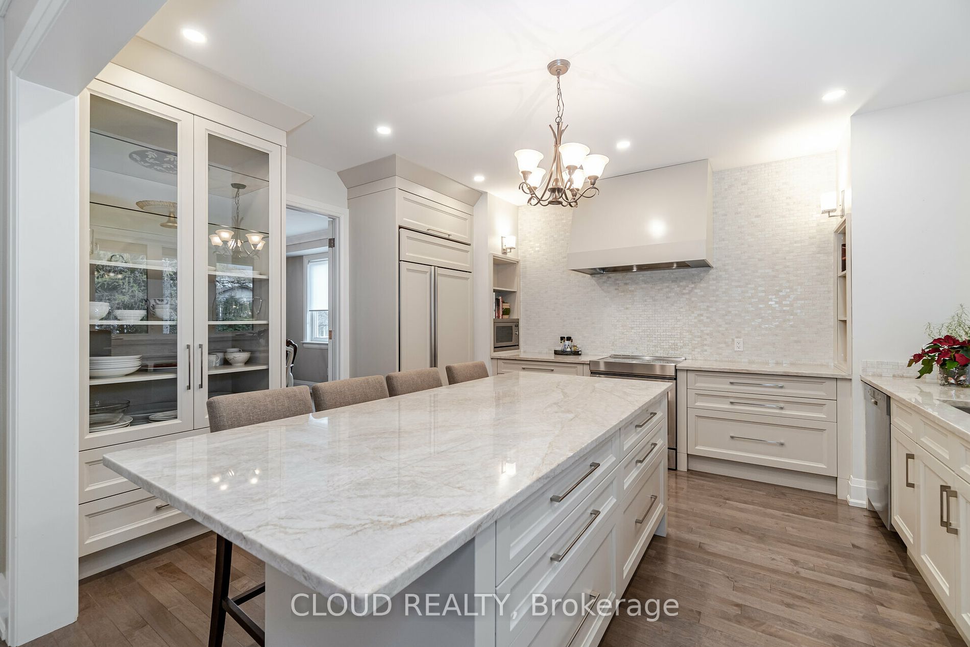 119 Russell Dr
