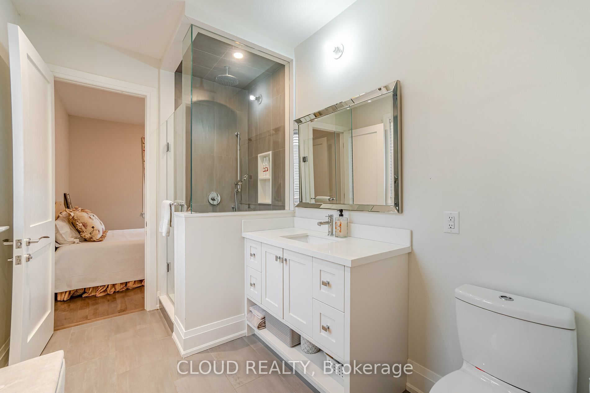 119 Russell Dr