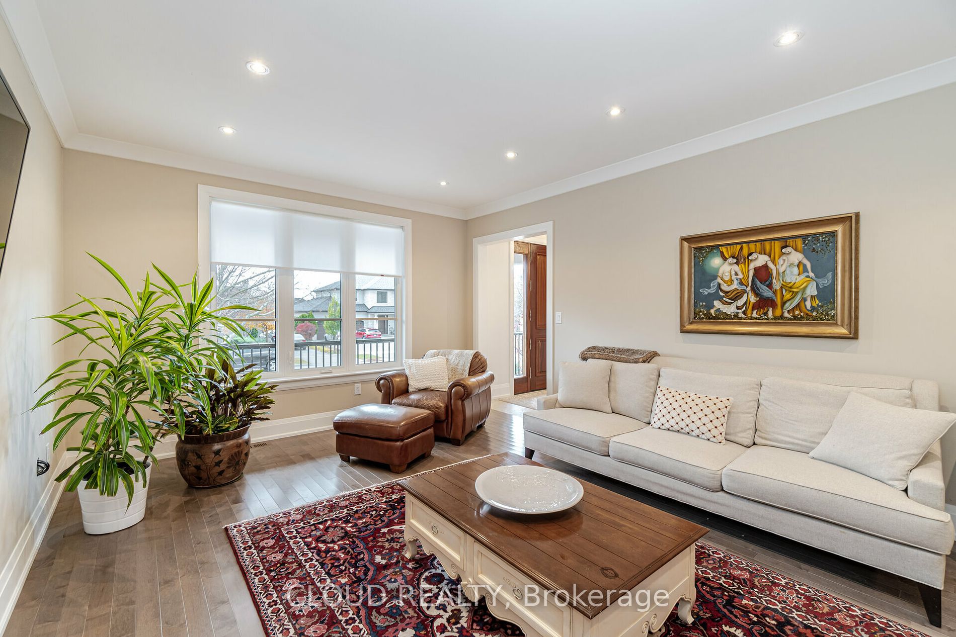 119 Russell Dr