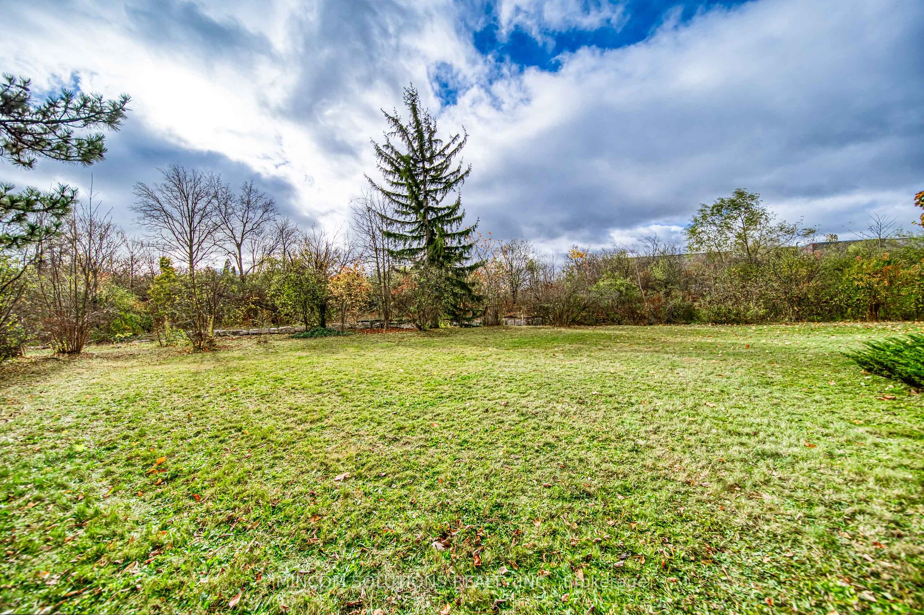 2452 Thorn Lodge Drive