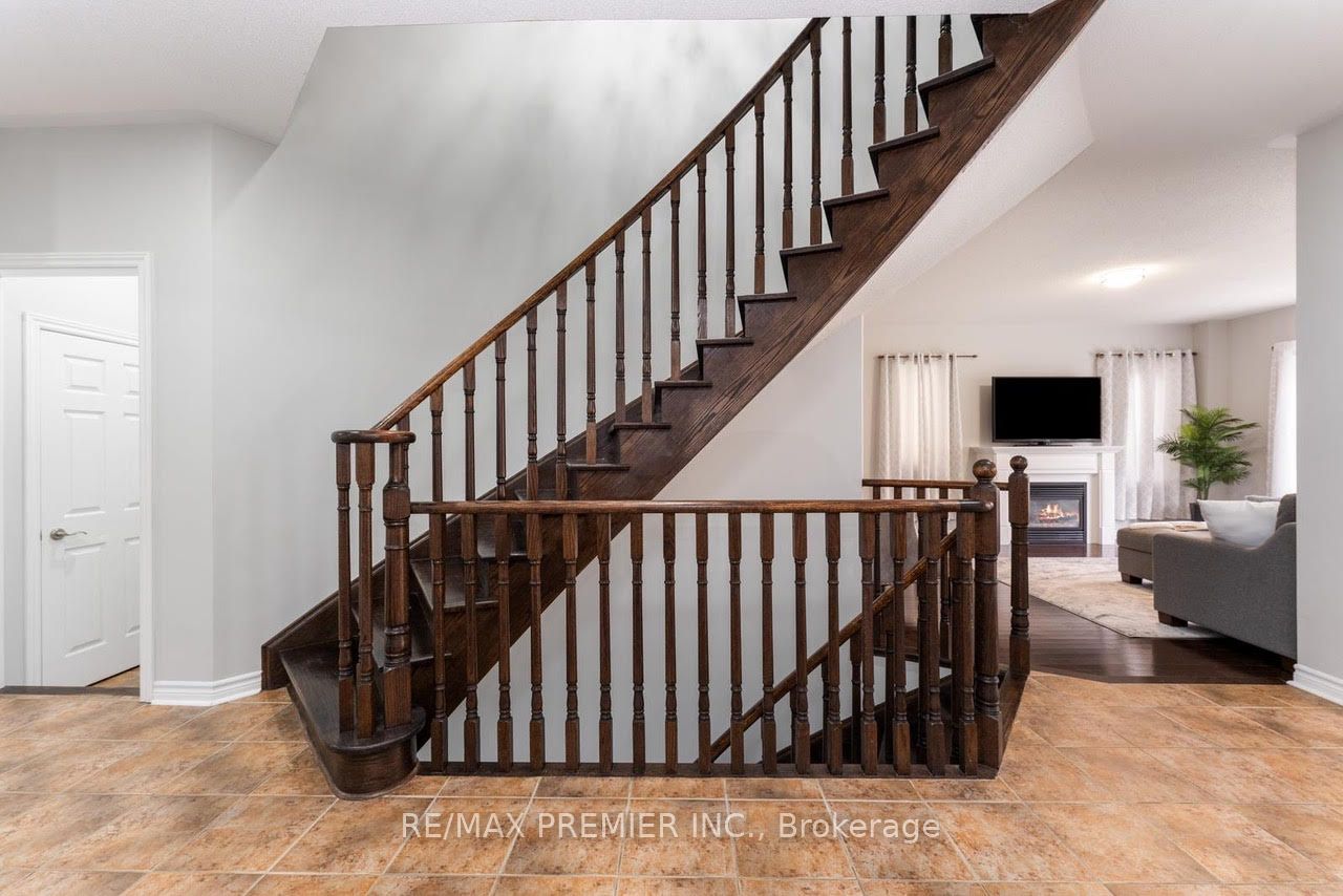 15 Oakhaven Rd