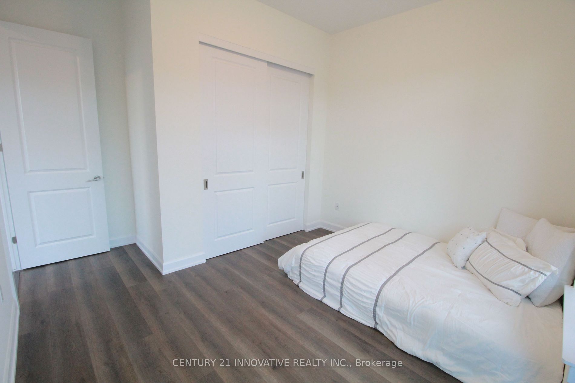 3200 William Coltson Avenue, #106