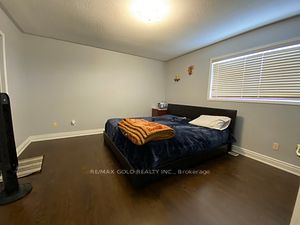 3 Great Plains Street