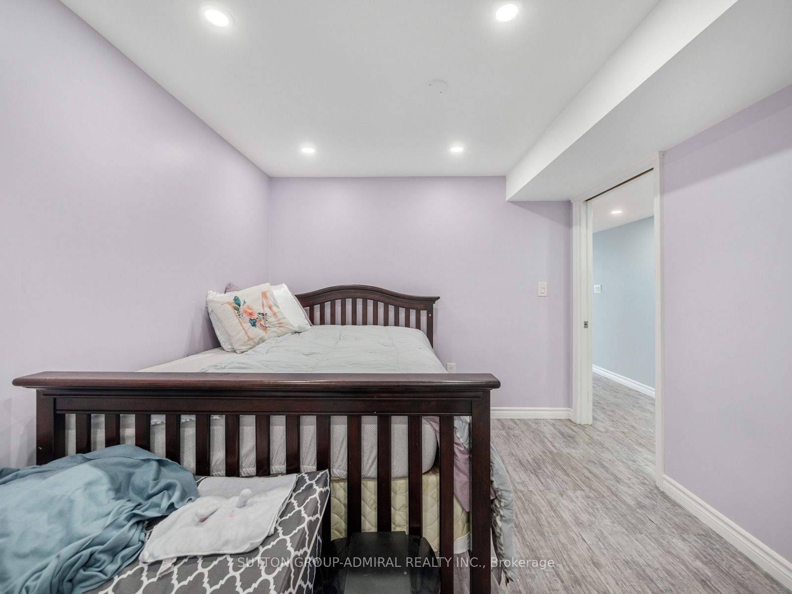 1065 Knotty Pine Grve