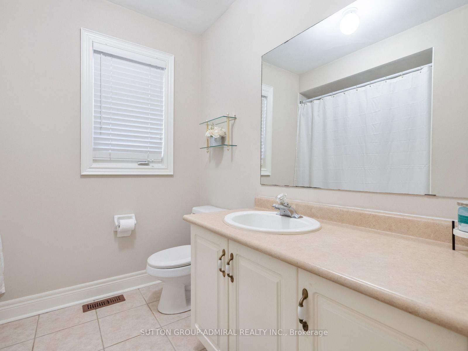 1065 Knotty Pine Grve