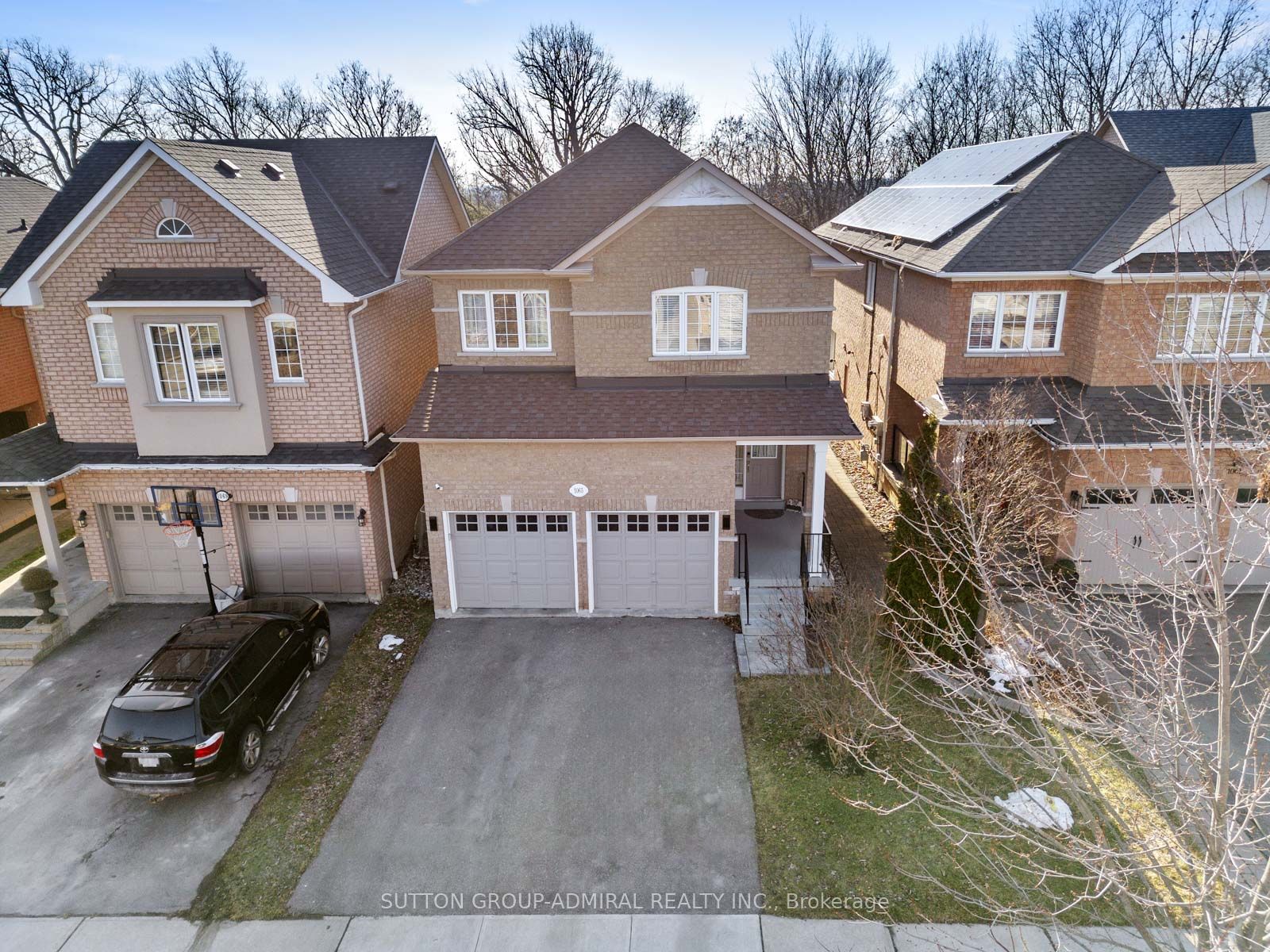 1065 Knotty Pine Grve