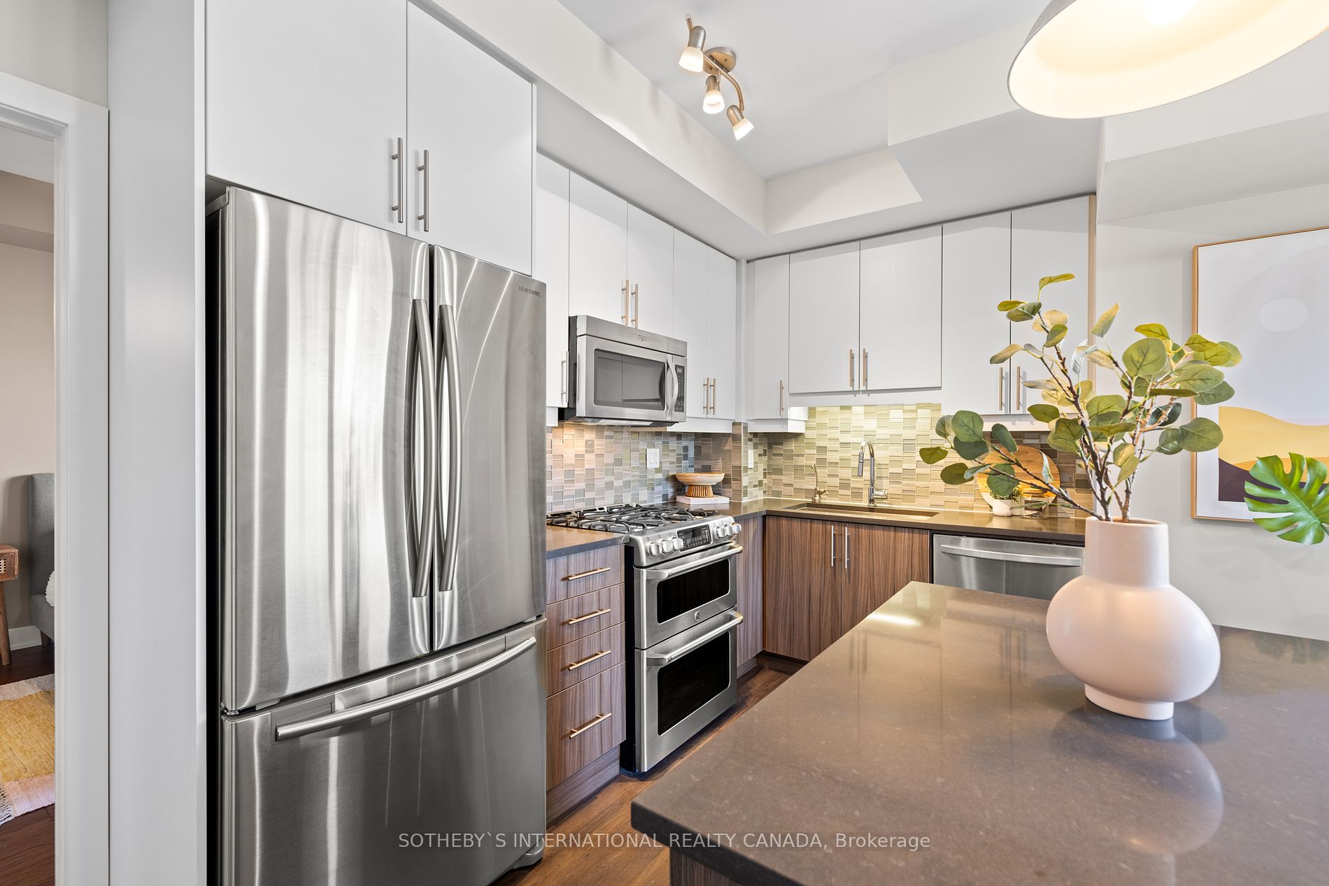 128 Garden Drive #203