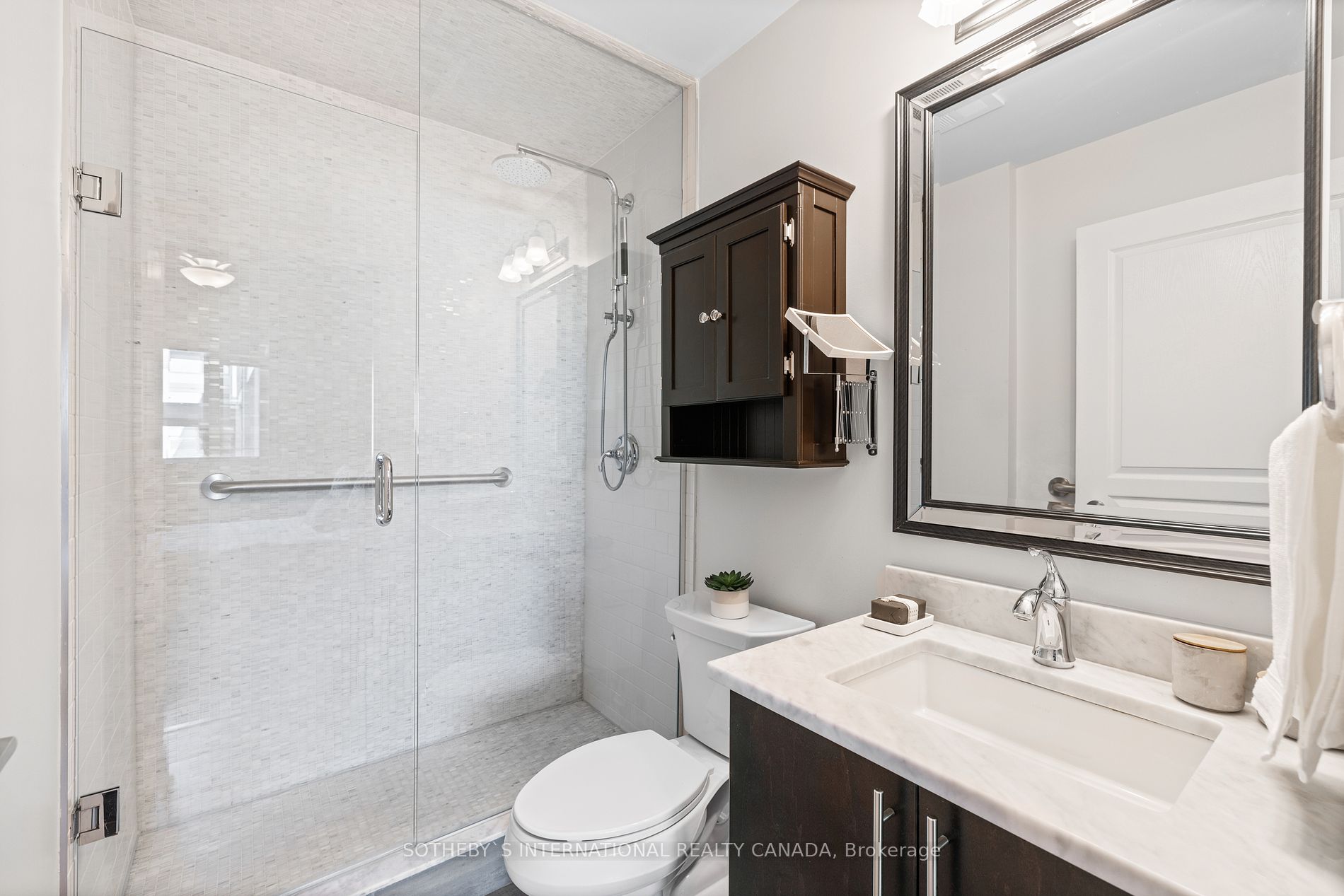 128 Garden Drive #203