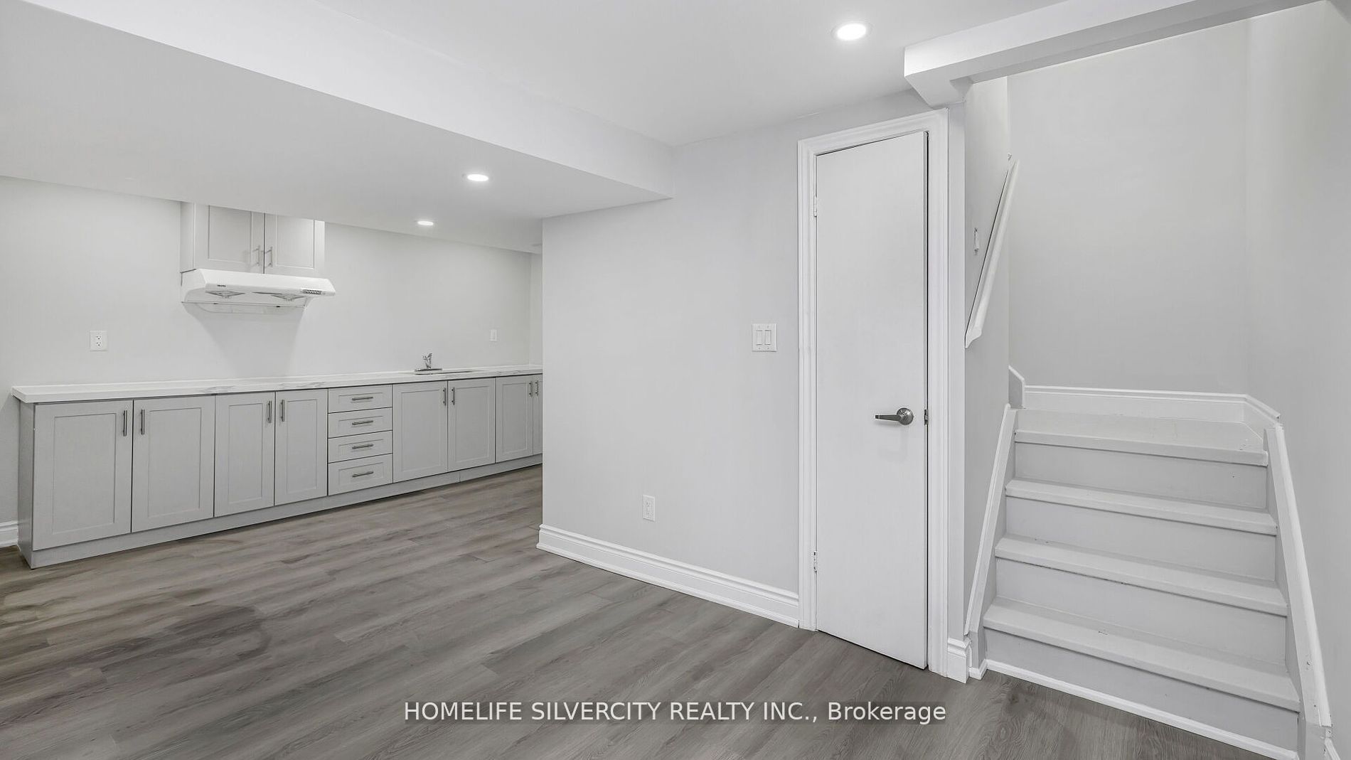 1020 Central Park Dr, #73
