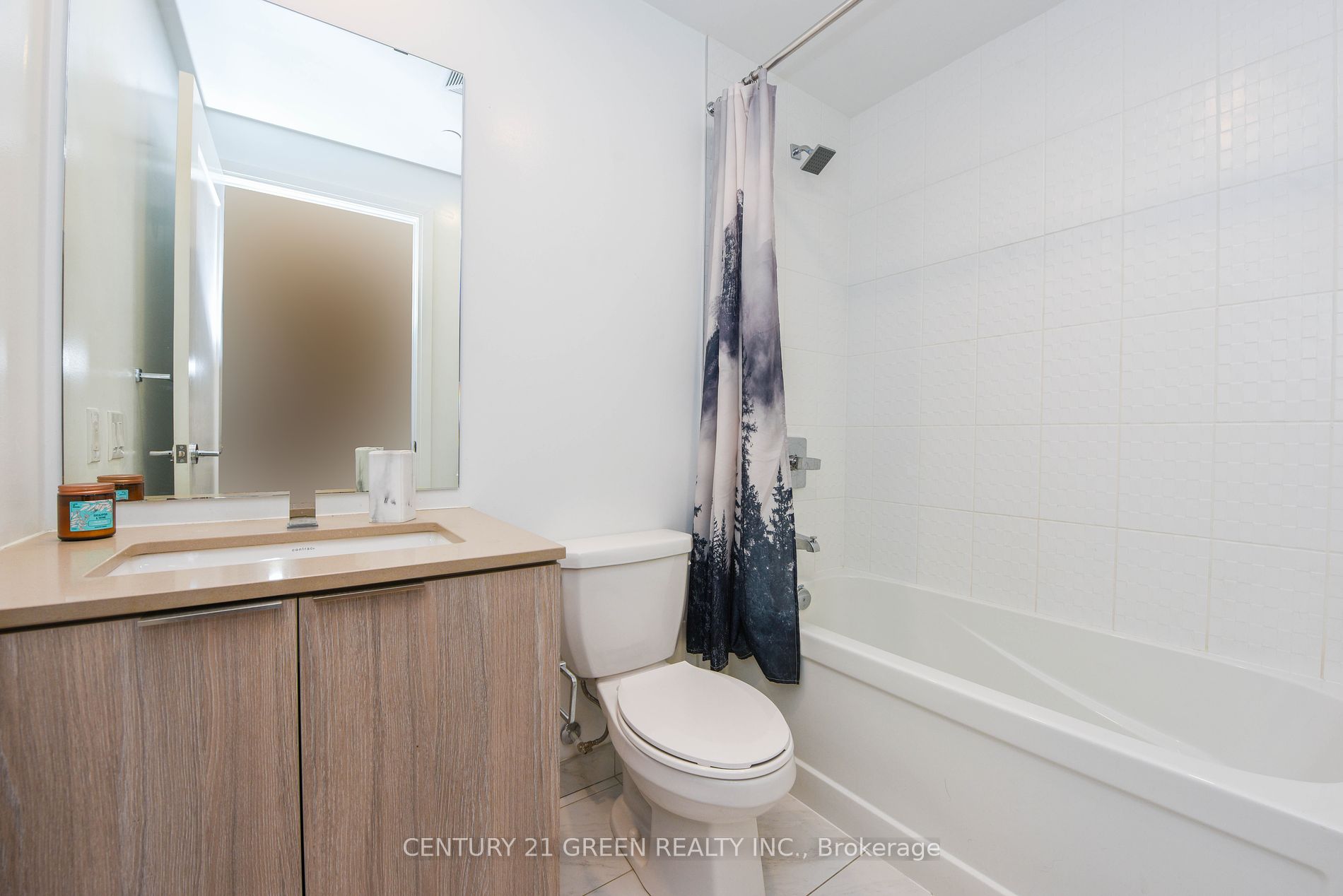 70 Annie Craig Drive, #608