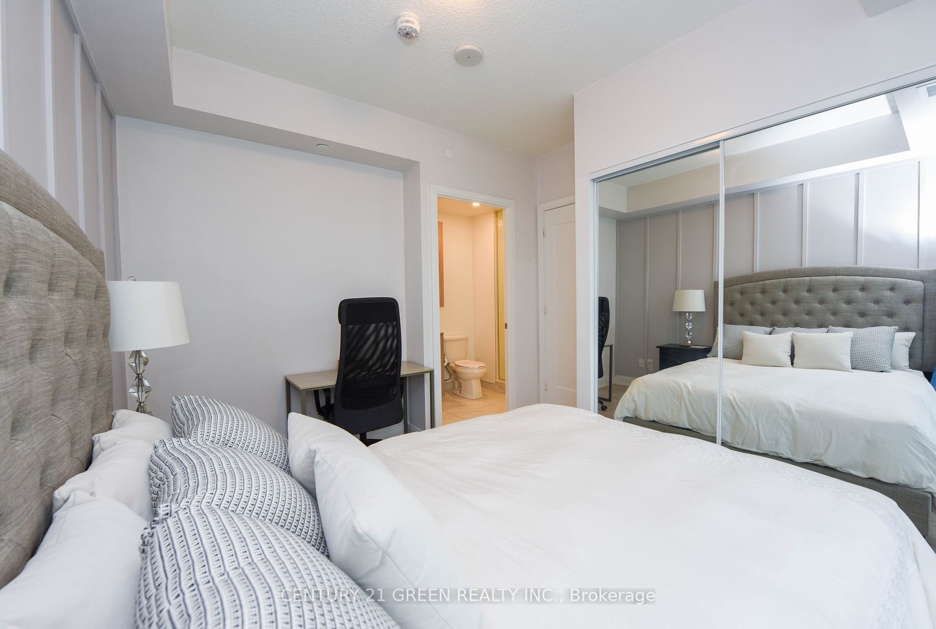 70 Annie Craig Drive, #608