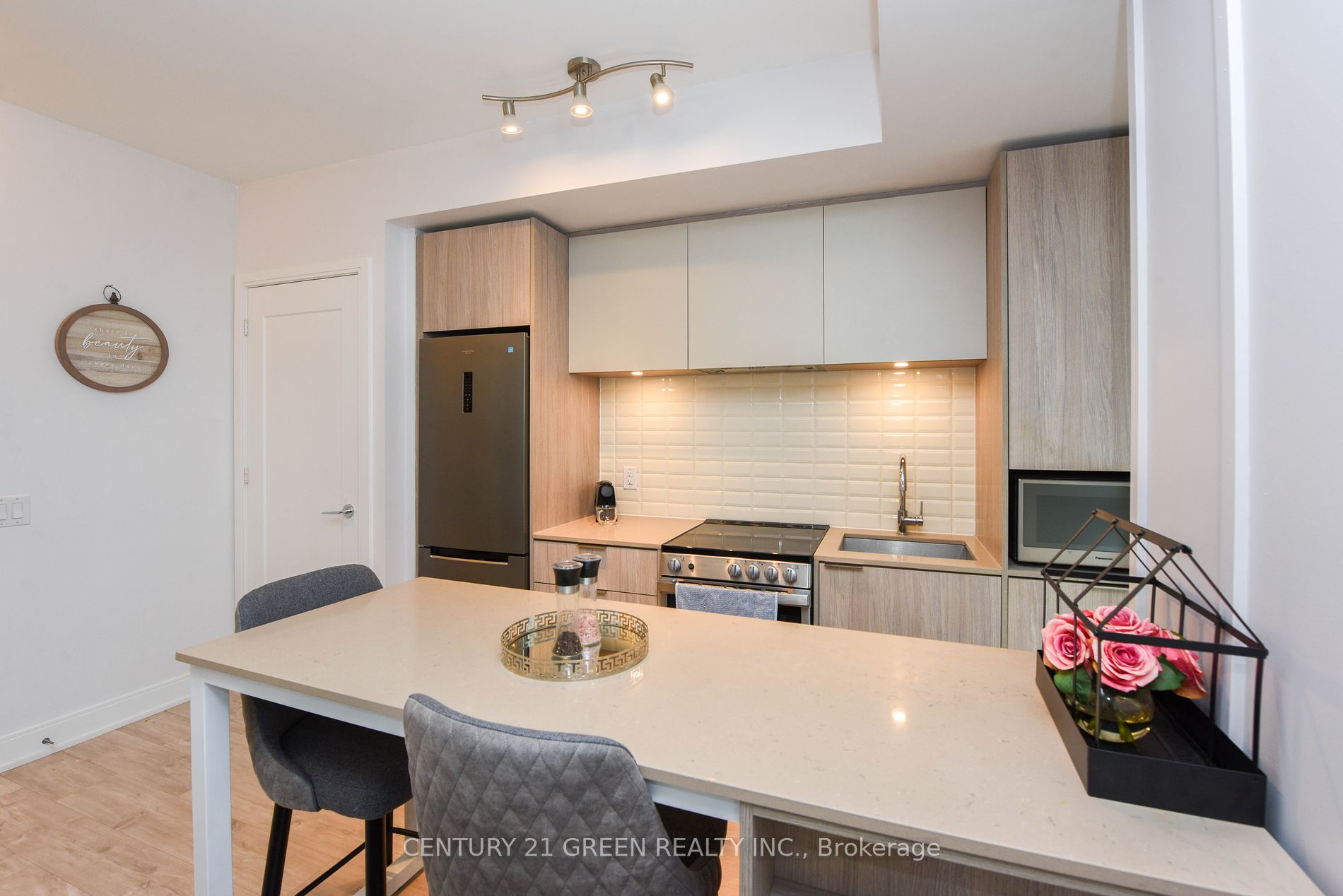 70 Annie Craig Drive, #608