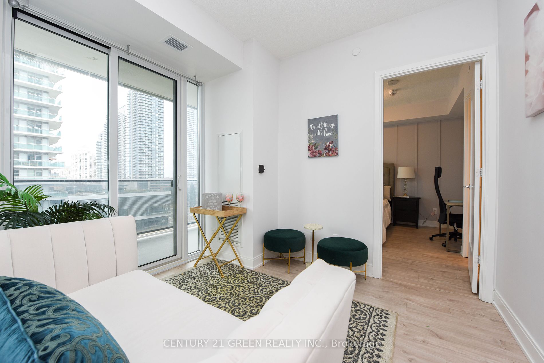 70 Annie Craig Drive, #608