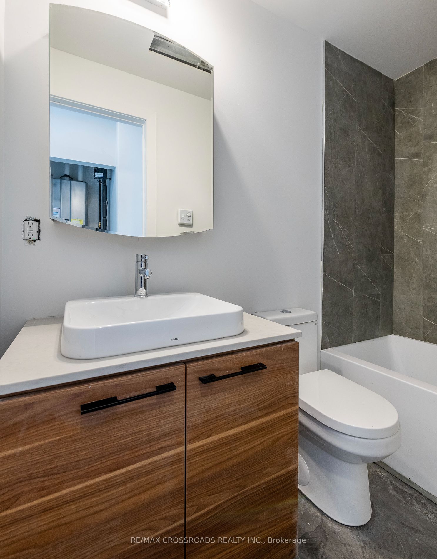 3333 Dundas Street W #3A