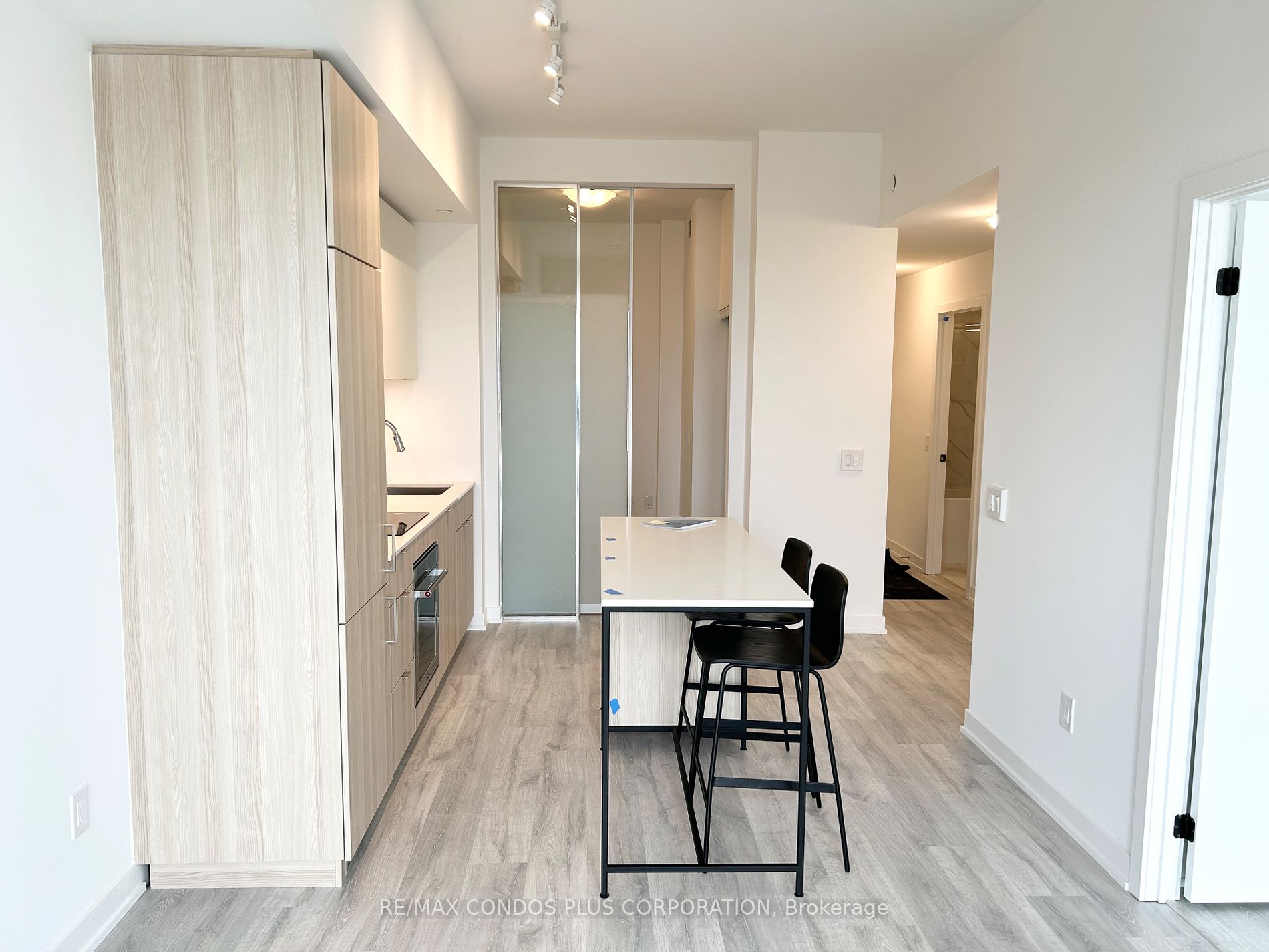 220 Missinnihe Way #320