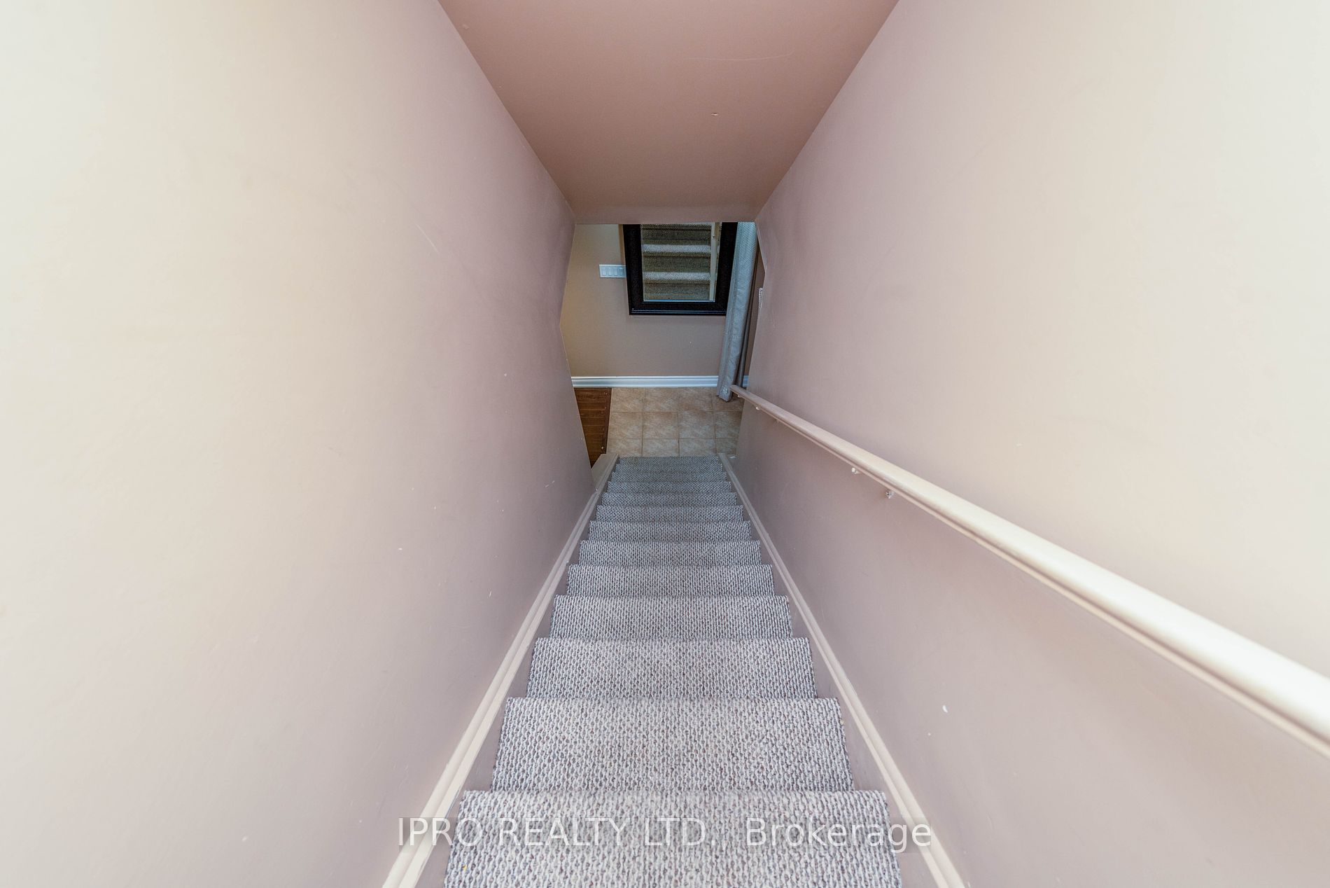 10 Tokara Avenue