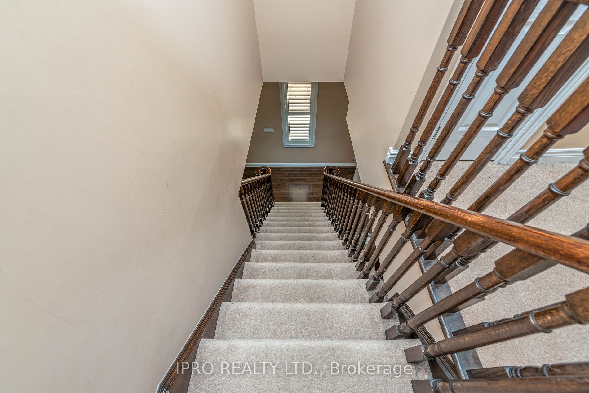 10 Tokara Avenue