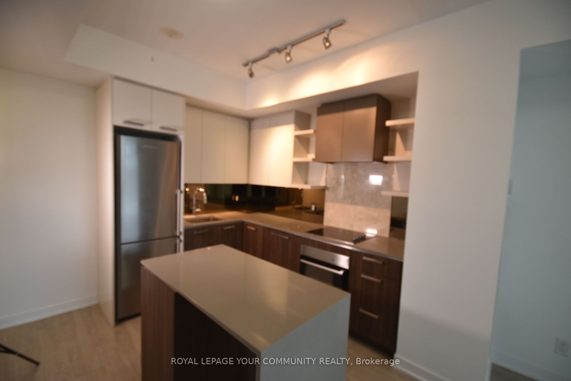 1830 Bloor St W, #439