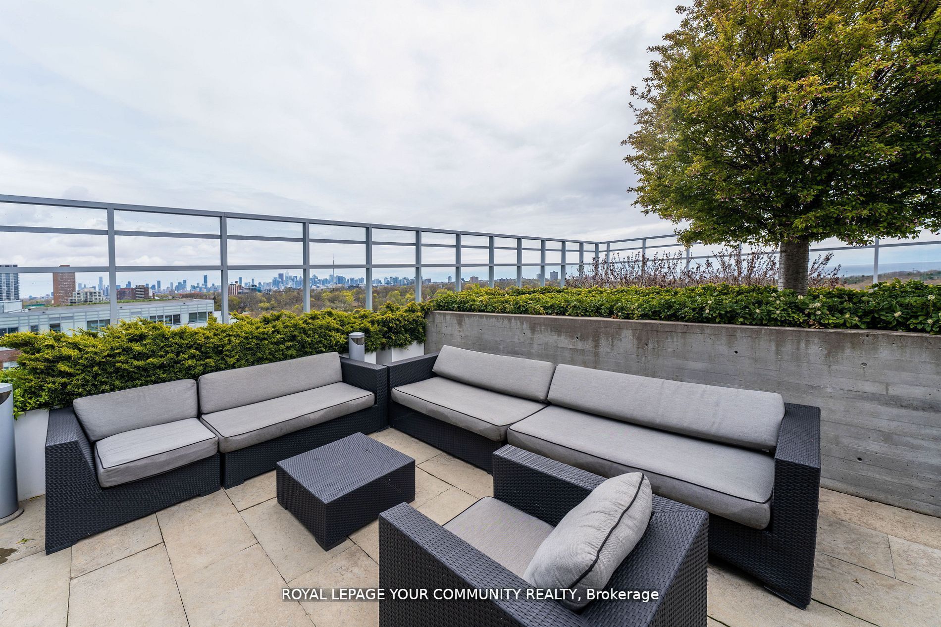 1830 Bloor St W, #439