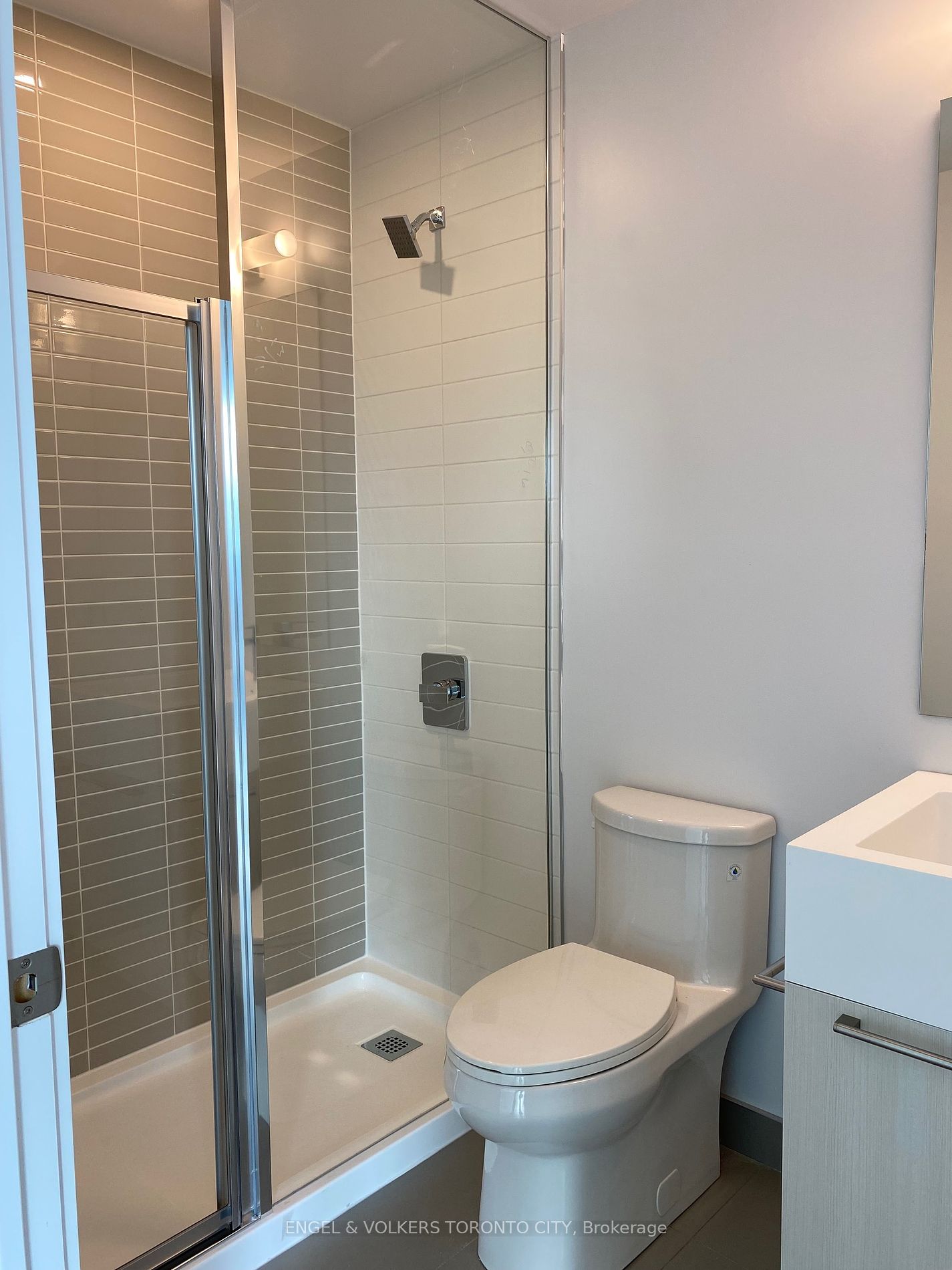 25 Neighbourhood Lane, #1012
