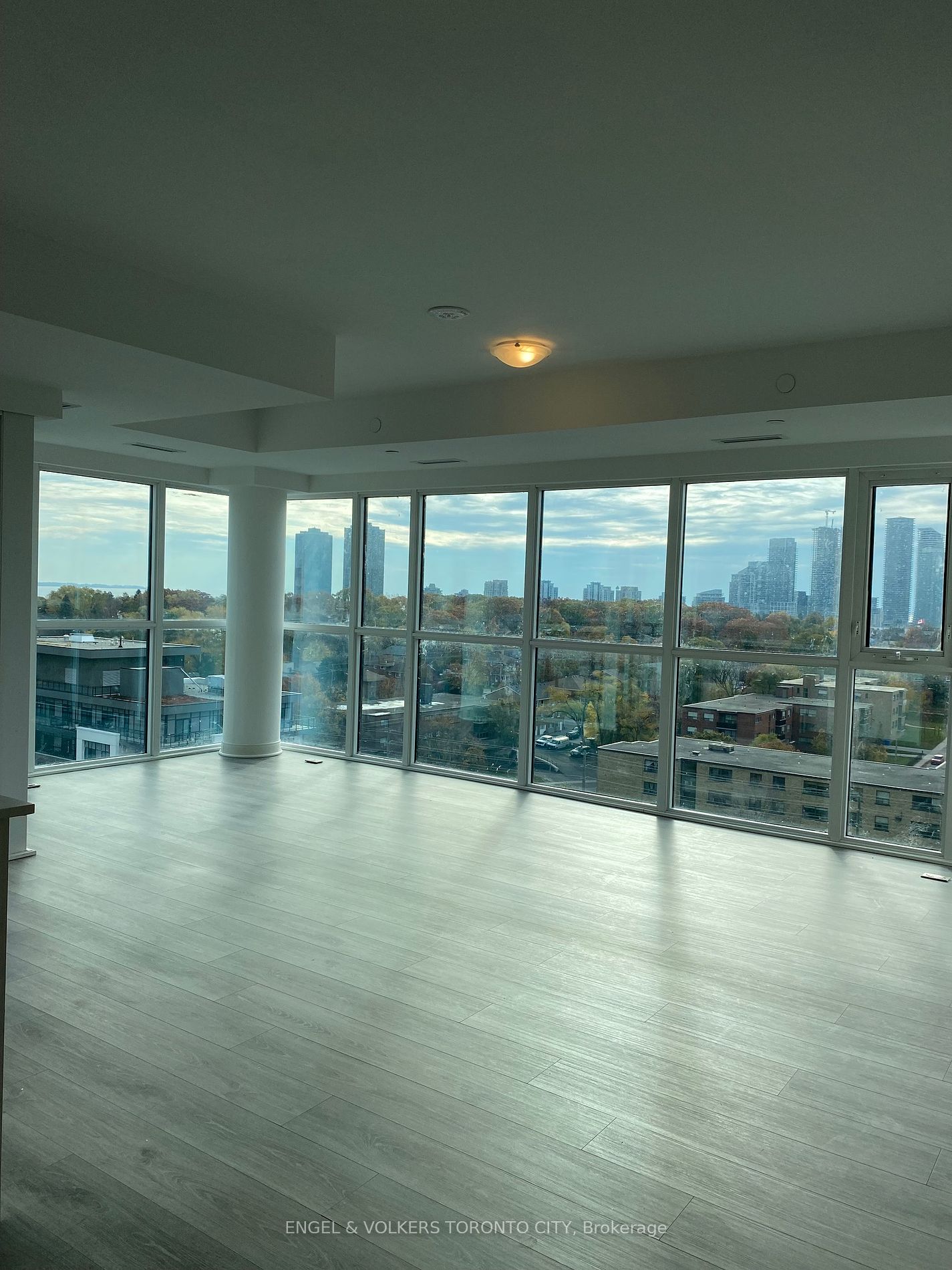 25 Neighbourhood Lane, #1003