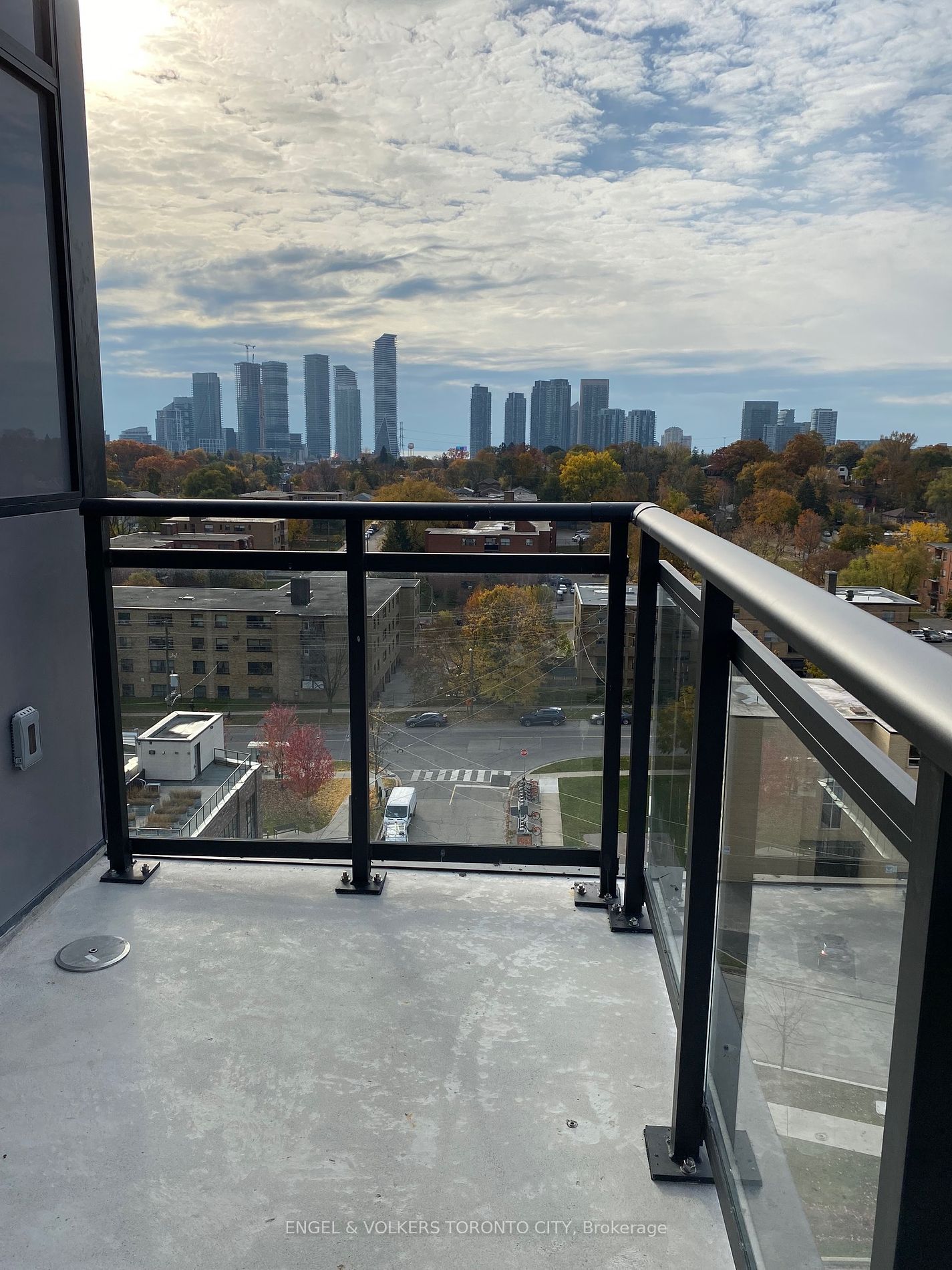 25 Neighbourhood Lane, #1003