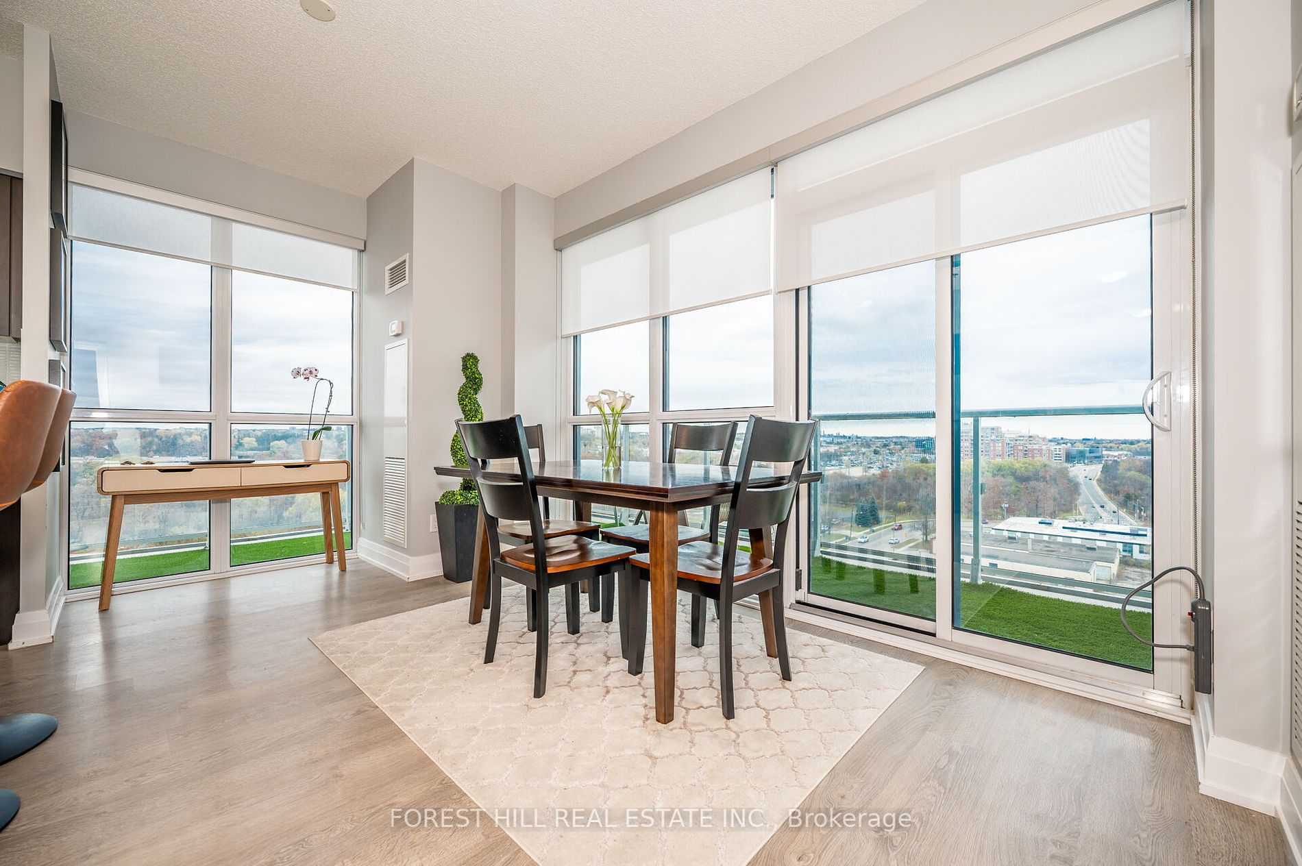 65 Speers Rd, #1003