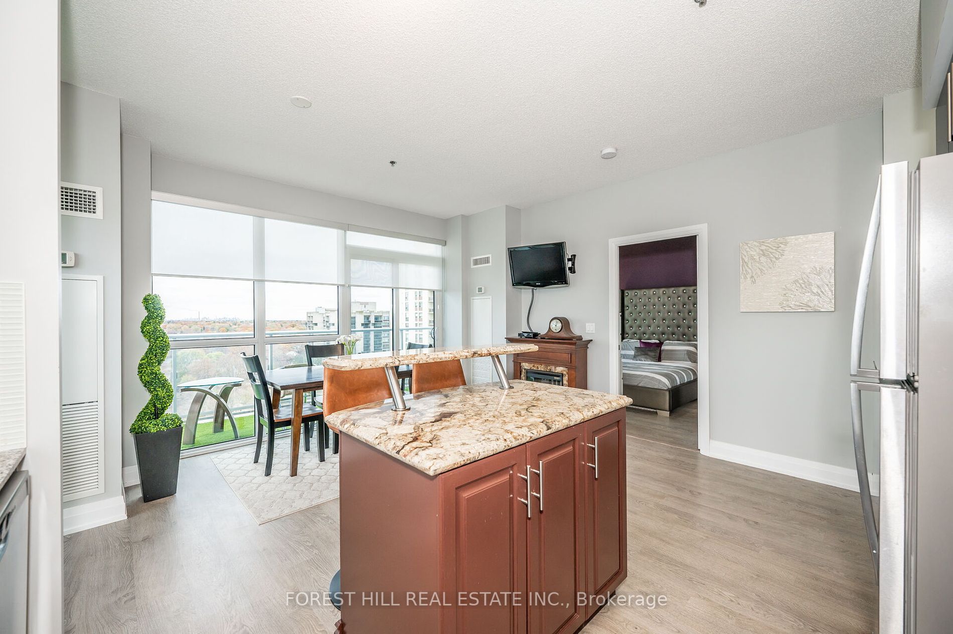 65 Speers Rd, #1003